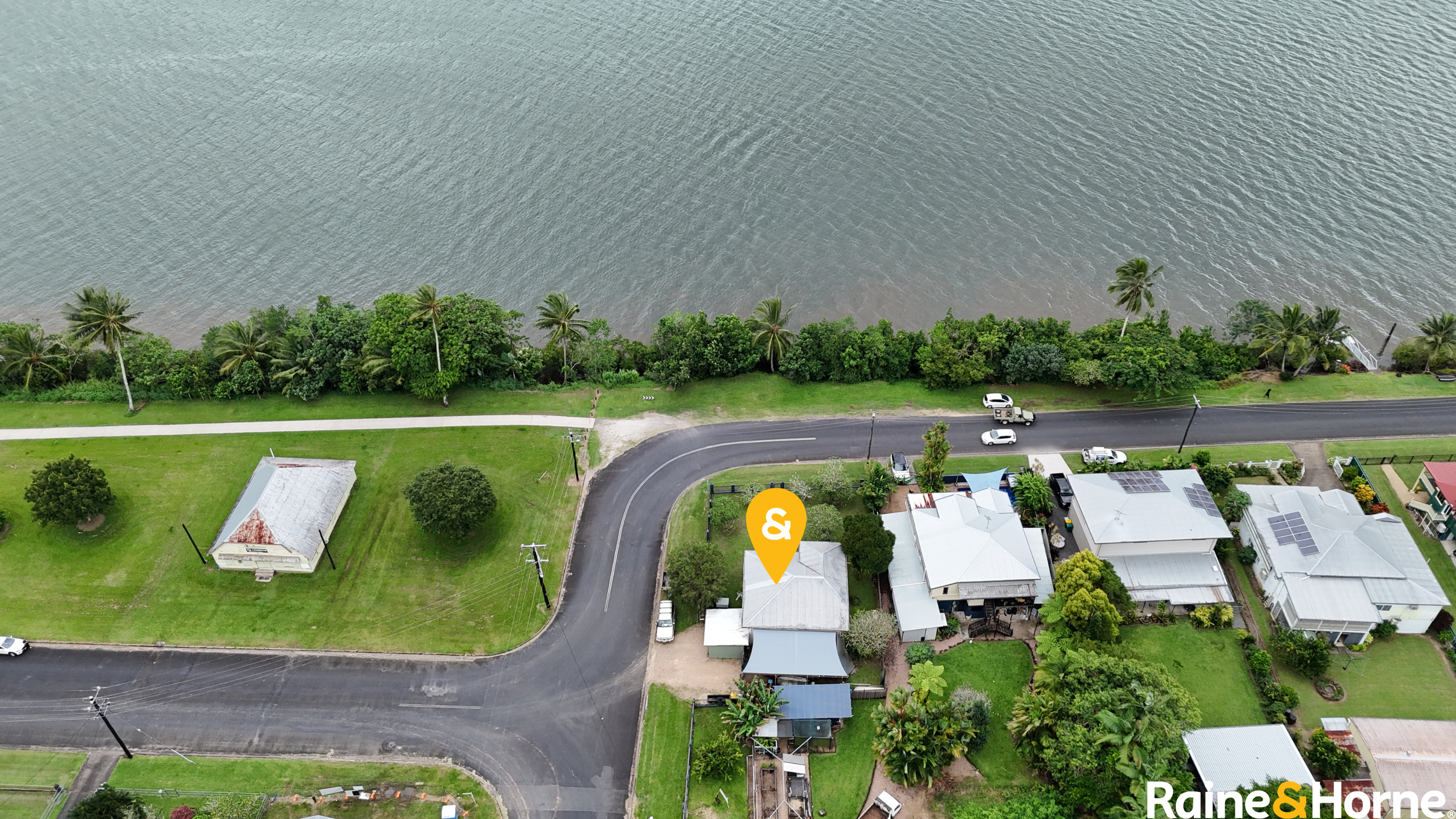 42 Esplanade, East Innisfail, Qld, 4860 - Image 3