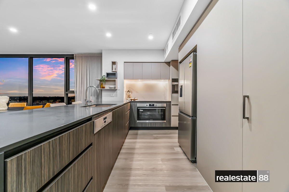 APARTMENT 3001 238 ADELAIDE TERRACE, PERTH WA 6000 - Image 9