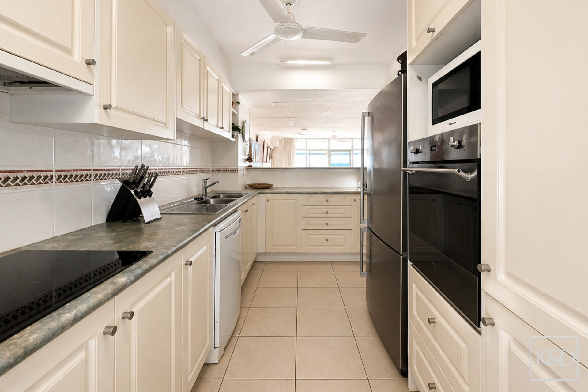 17A/16 Spinnaker Drive, Sandstone Point, Qld, 4511 - Image 9