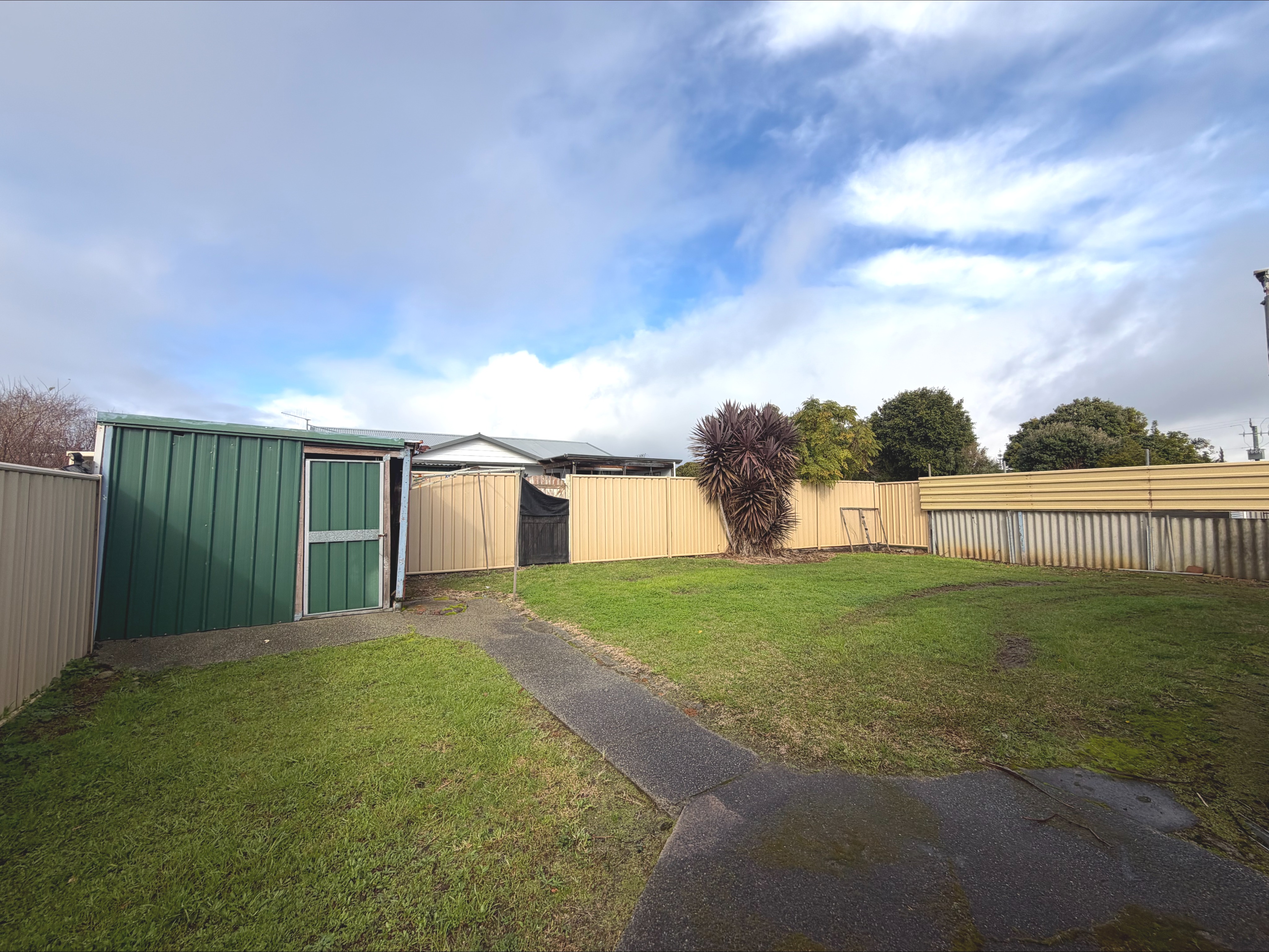 59 Mckail Street, Orana, WA 6330 - Image 10