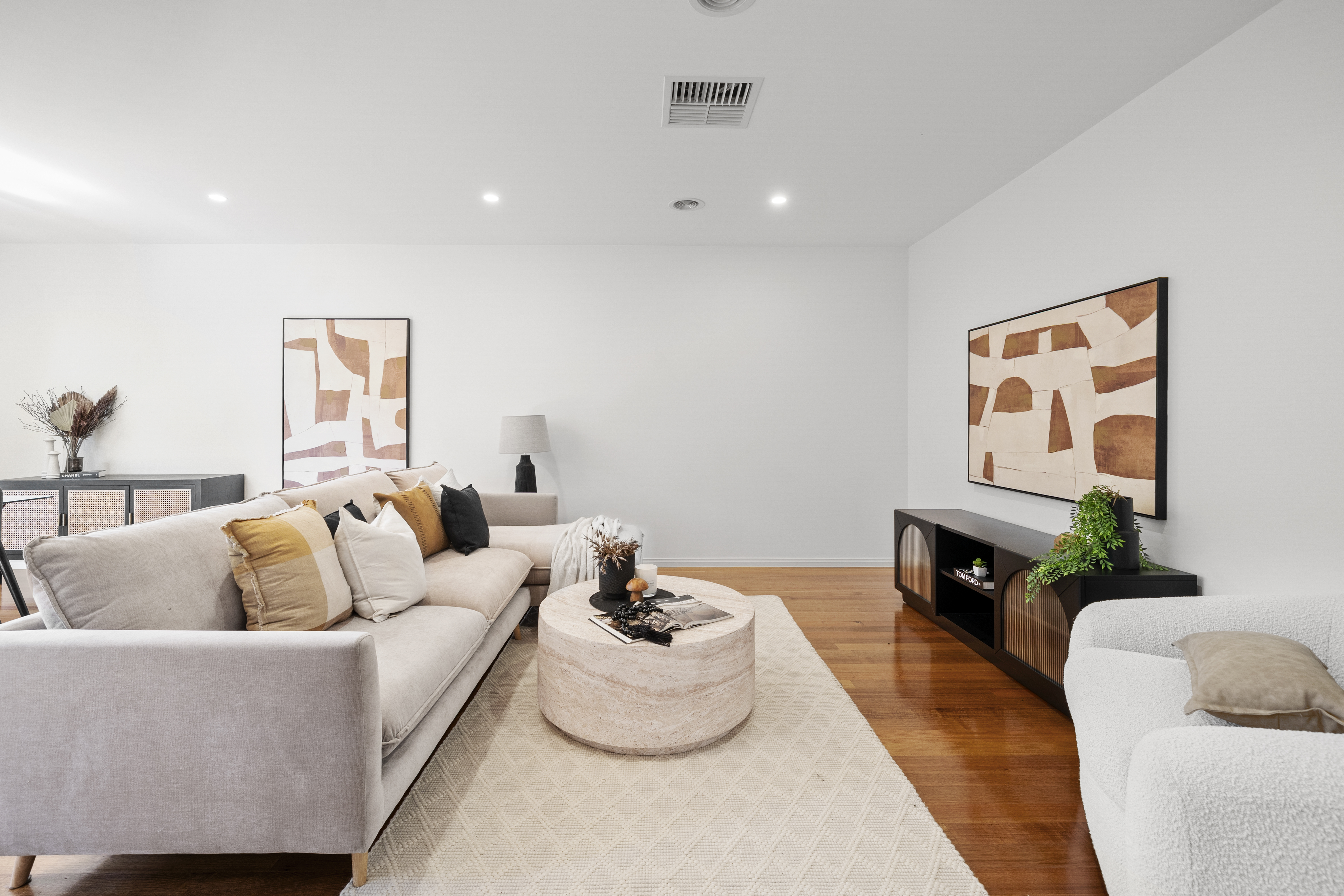 4-bedroom unit at 2/1360 Stud Road, Rowville, VIC 3178, Knox, Victoria