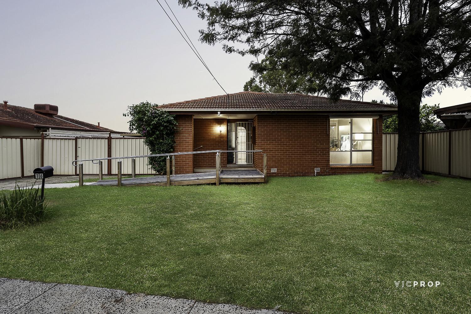 16 Bennett Street, Sunshine West, Vic, 3020 - Image 2