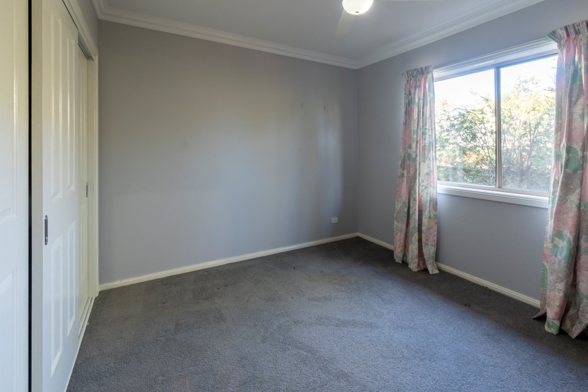 17 Deutcher Street, Temora, Nsw, 2666 - Image 9