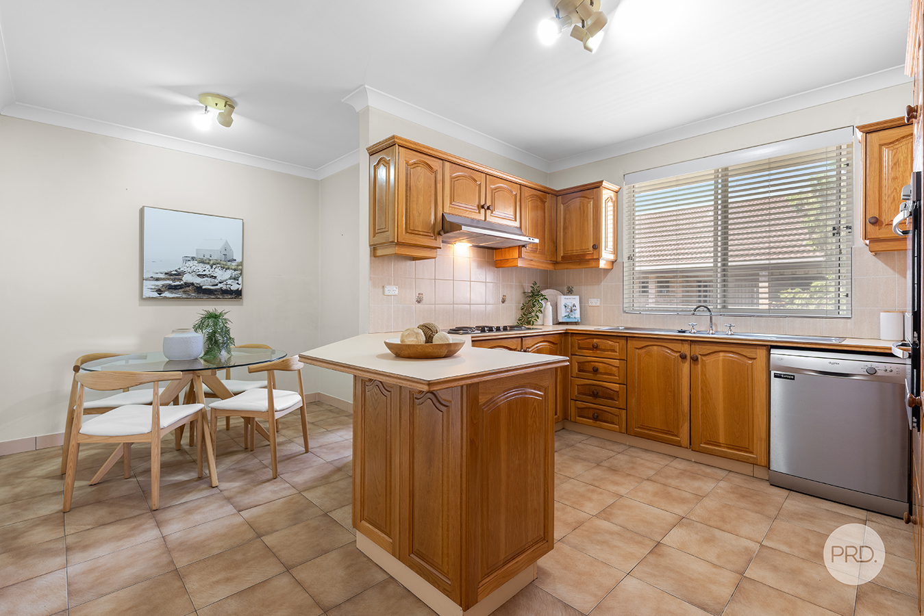 8/35 Letitia Street, Oatley, NSW 2223 - Image 6