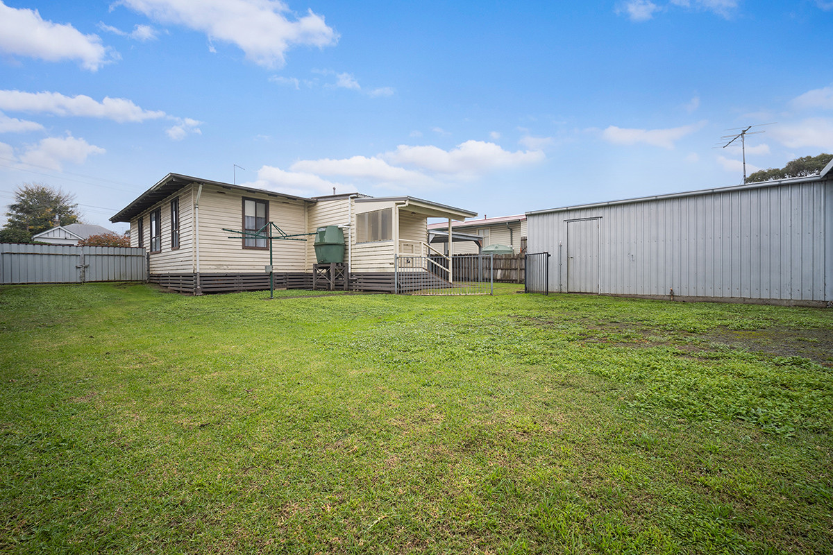 3-bedroom house at 41 BREE ROAD, Hamilton VIC 3300, Southern Grampians, Victoria