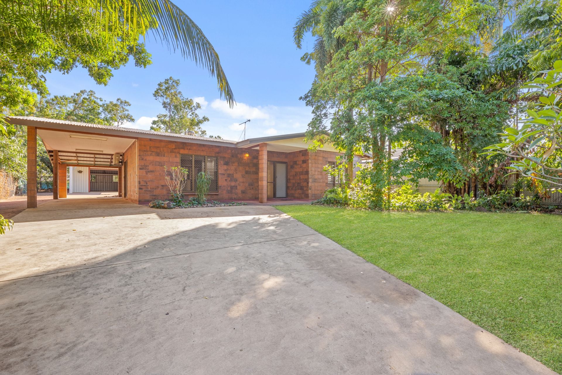 5-bedroom house at 2 Troughton Court, Woodroffe, NT 0830, Palmerston, Northern Territory