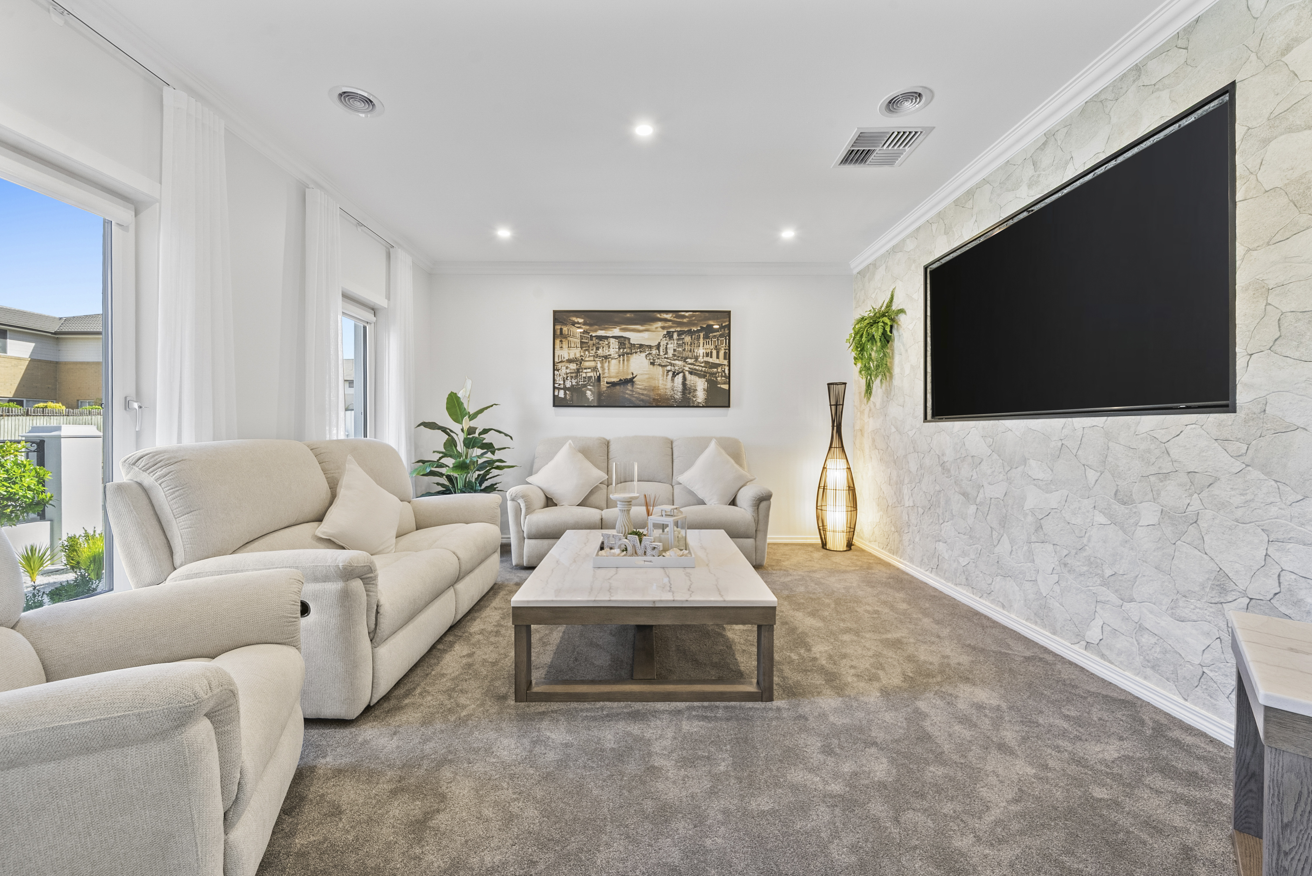 10 MYNA STREET, Epping VIC 3076 - Image 8