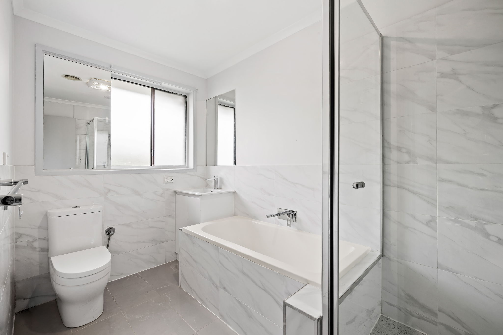 5 Bellevue Court, Mill Park, VIC 3082 - Image 8