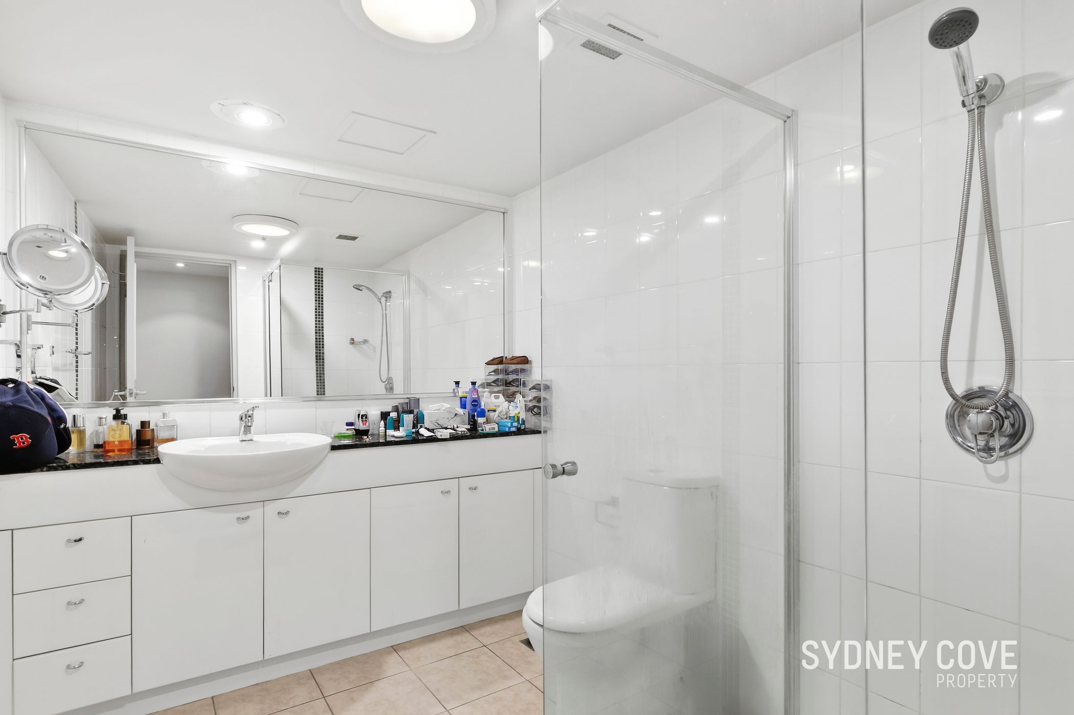 4-bedroom unit at HYDE PARK TOWERS 3203 148 ELIZABETH STREET, SYDNEY NSW 2000, Sydney, New South Wales