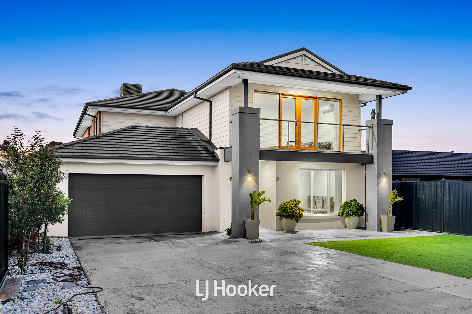 15 Caleana Court, Cranbourne North, VIC 3977 - Image 3