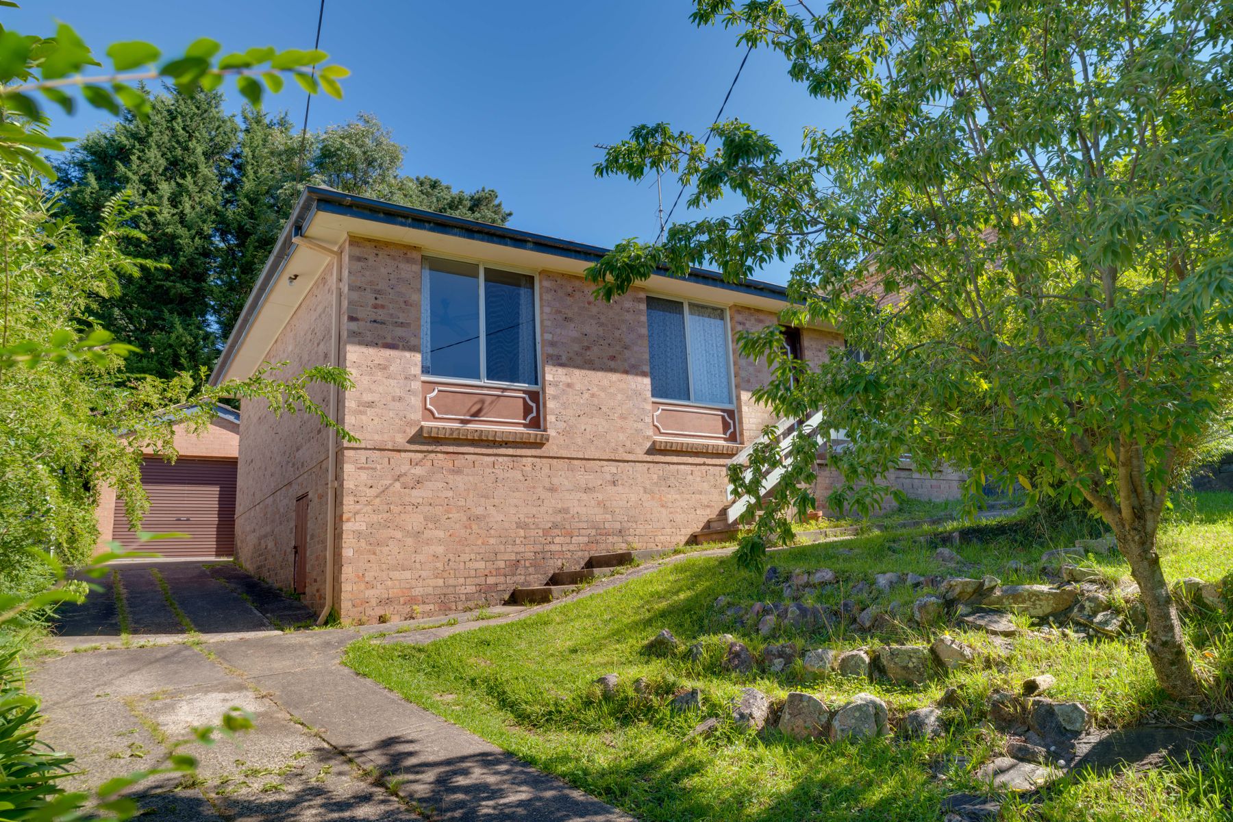 10 RUPERT STREET, Katoomba NSW 2780 - Image 1