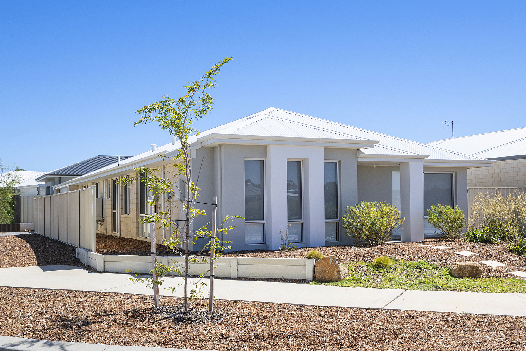 10 Chicago Way, Dunsborough, WA 6281 - Image 2