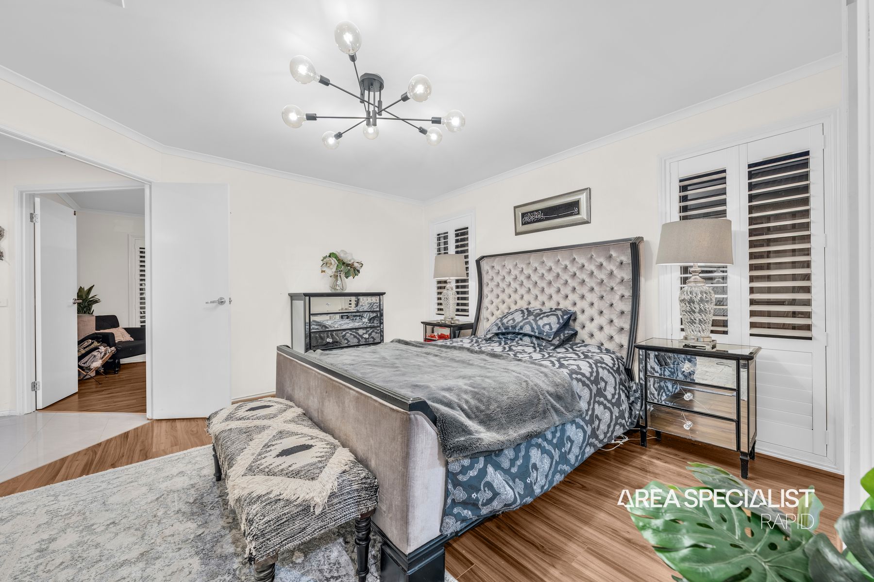 10 ELIDA CRESCENT, Narre Warren South VIC 3805 - Image 8