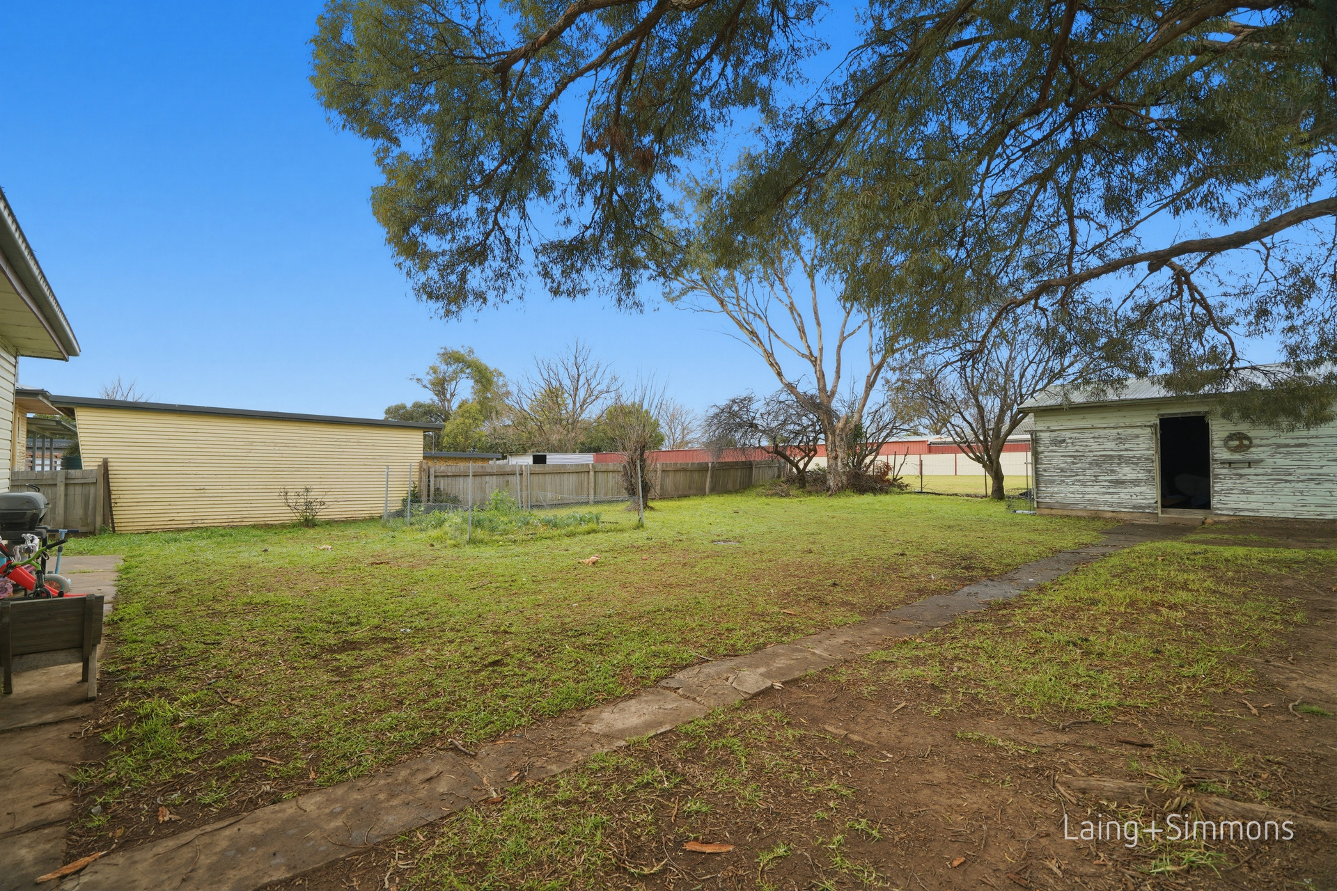 185 CHAPEL STREET, Armidale NSW 2350 - Image 9
