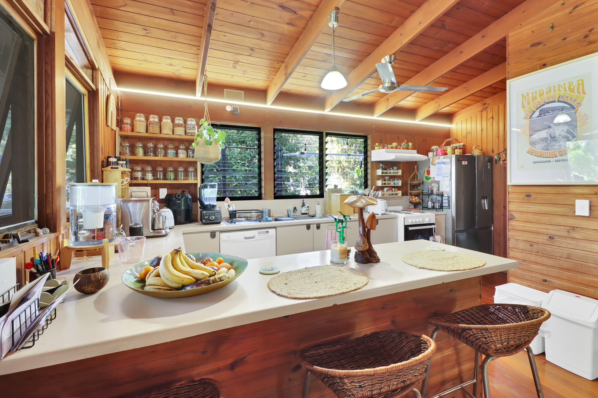11 SYCAMORE STREET, Mudjimba QLD 4564 - Image 8