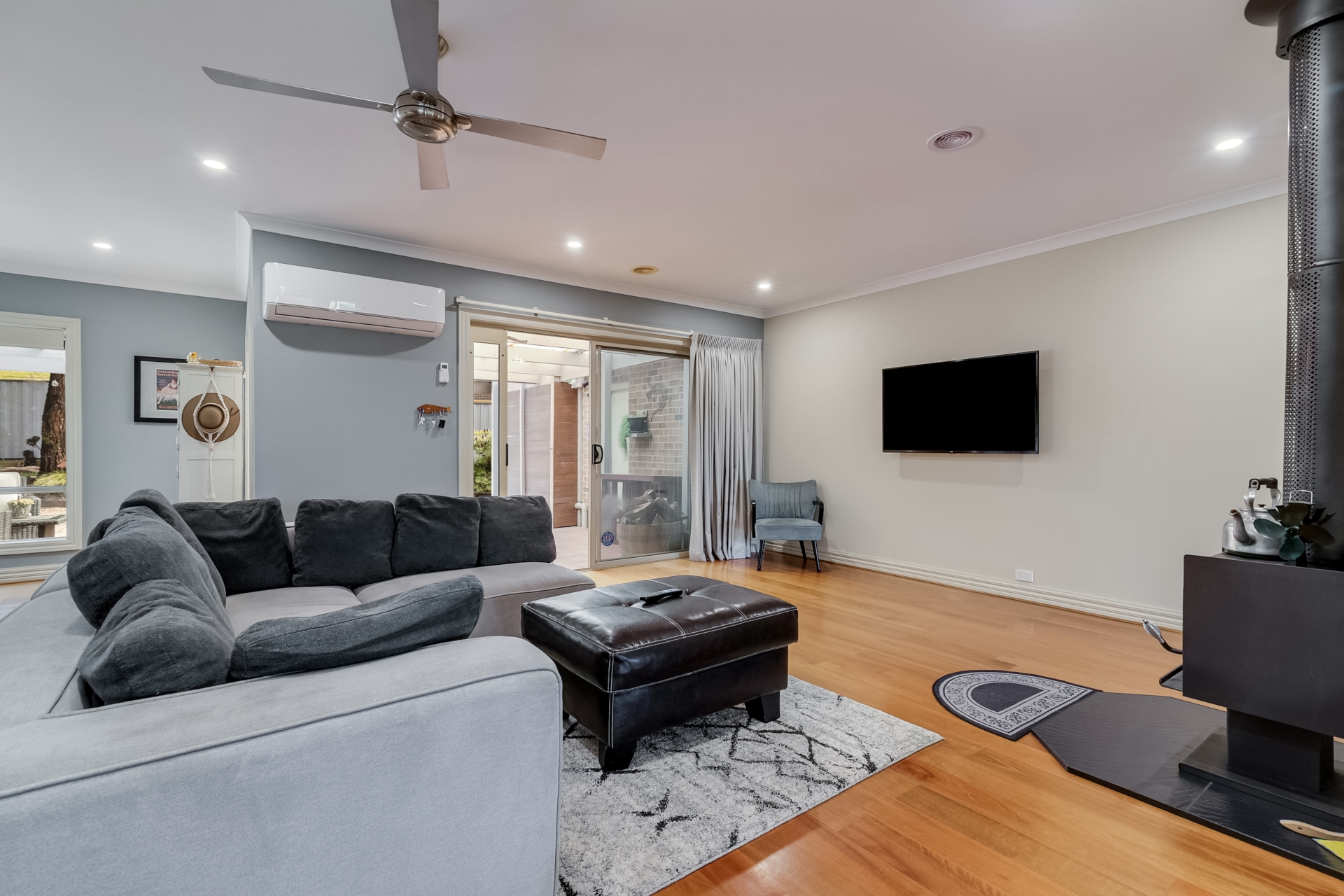 12 Lake View Drive, Broadford, VIC 3658 - Image 8
