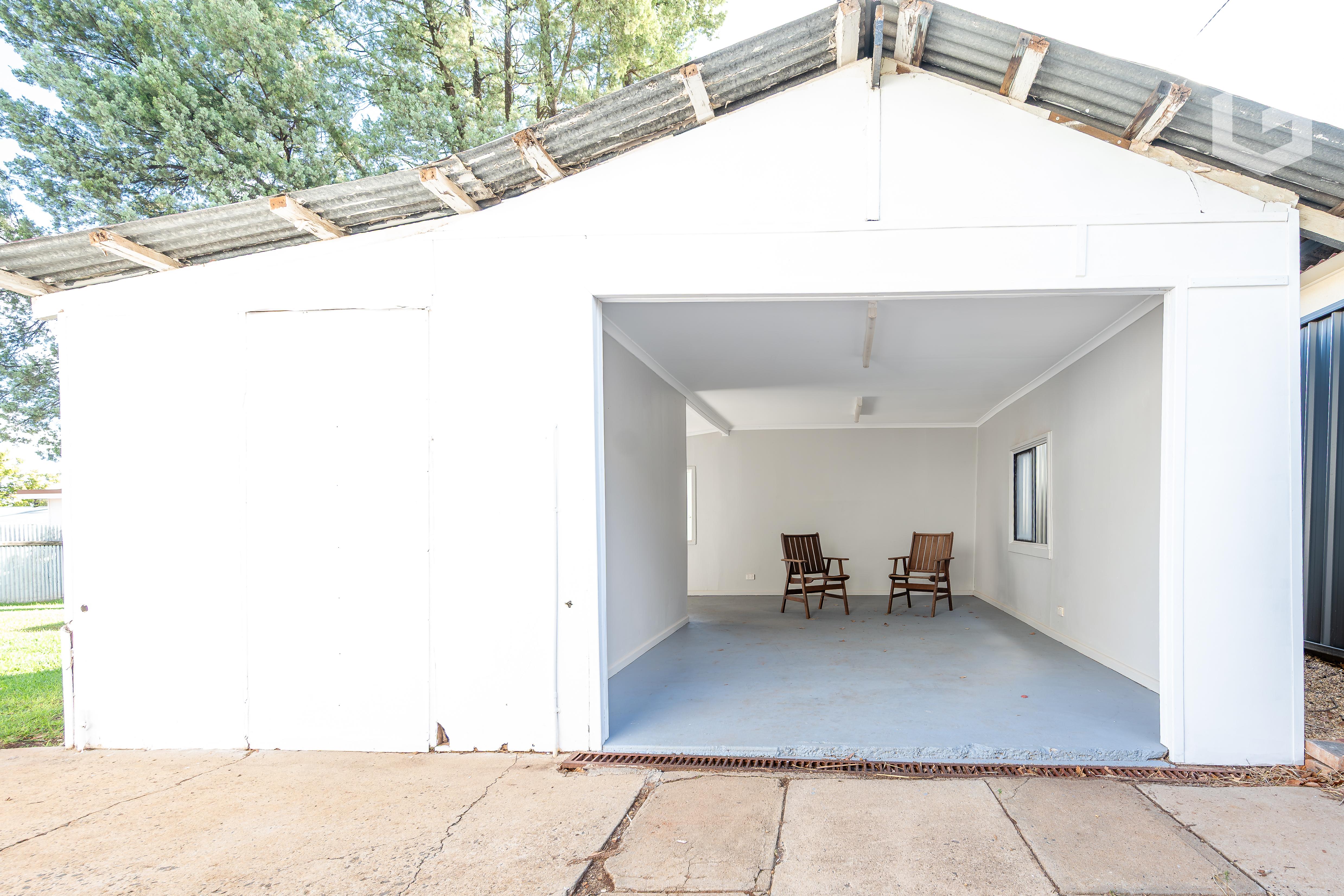 3-bedroom house at 20 Yoolooma Street, Griffith, NSW 2680, Griffith, New South Wales