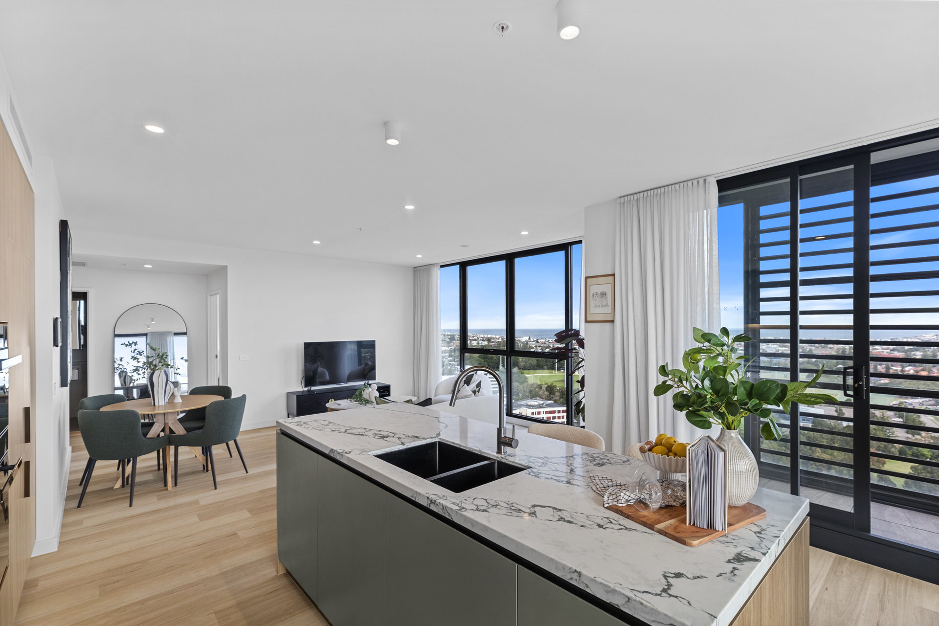 Level 20/2003/15 National Park Street, Newcastle West, Nsw, 2302 - Image 7