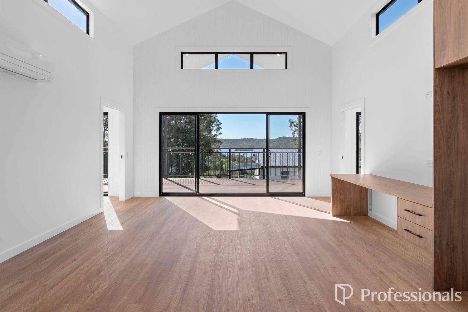 23 Main View Drive, Russell Island QLD 4184 - Image 10
