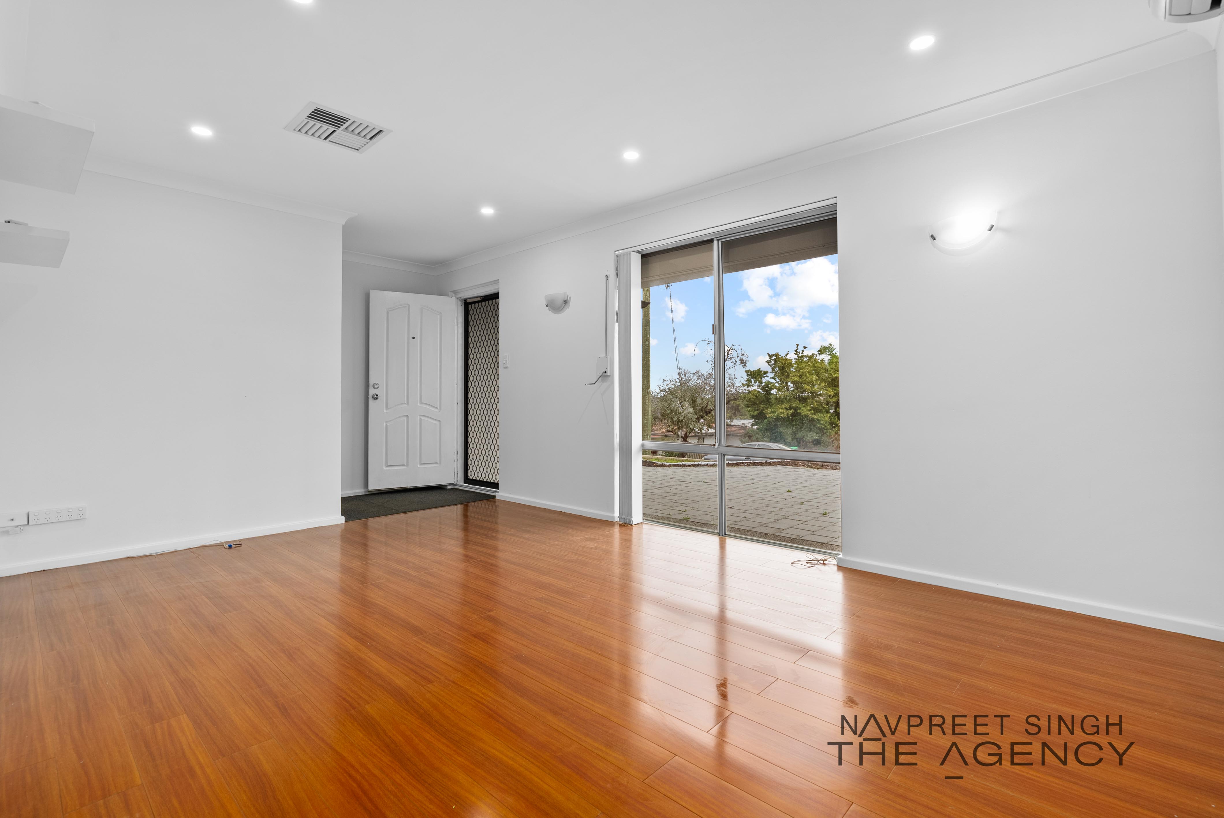 25 Bickner Way, Parmelia, WA 6167 - Image 8