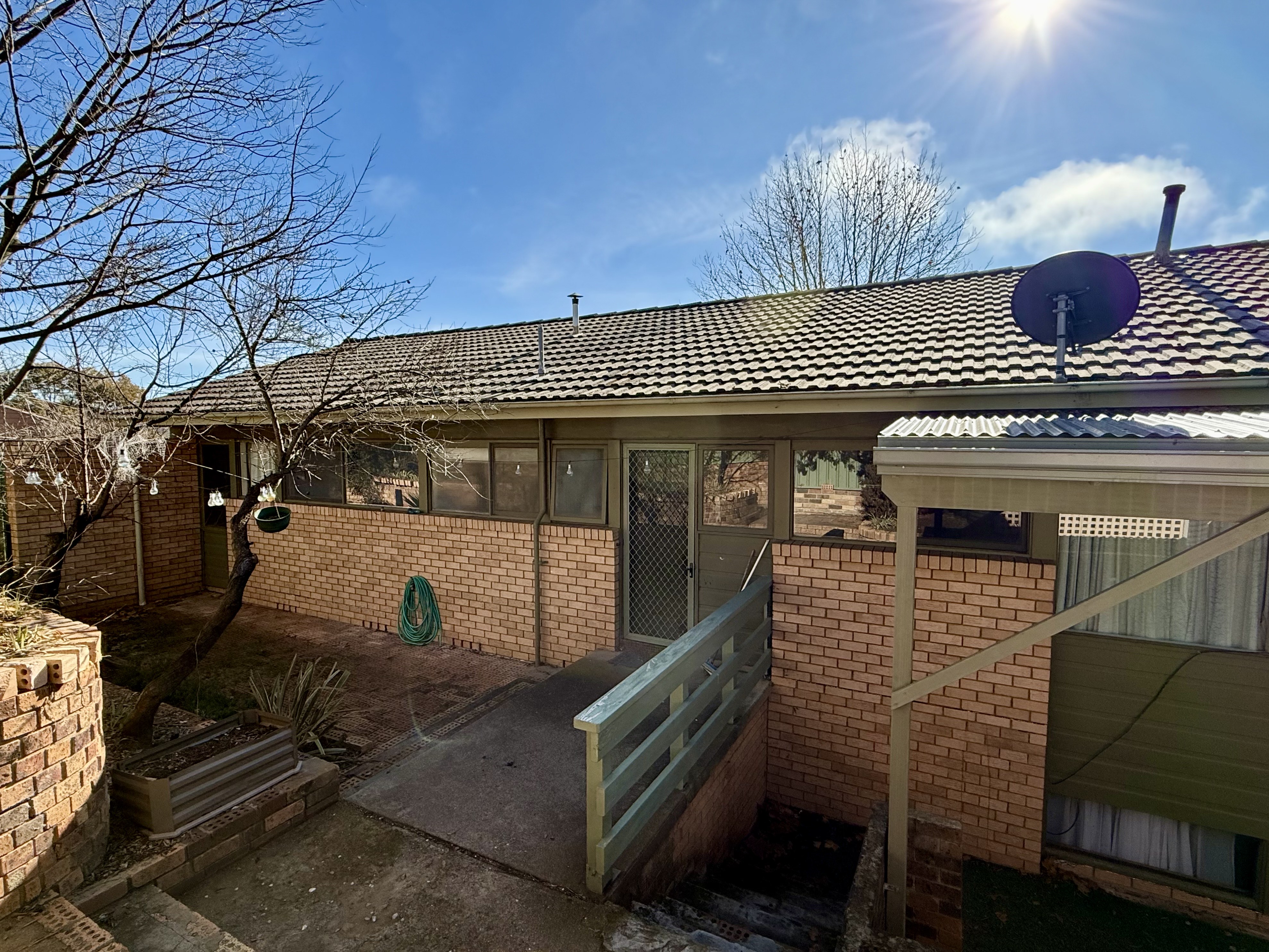 5-bedroom house at 18 Warra Street, Cooma, NSW 2630, Snowy Monaro, New South Wales