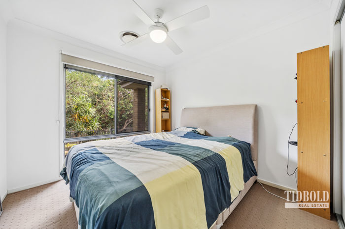35 STRADBROKE STREET, Redland Bay QLD 4165 - Image 9