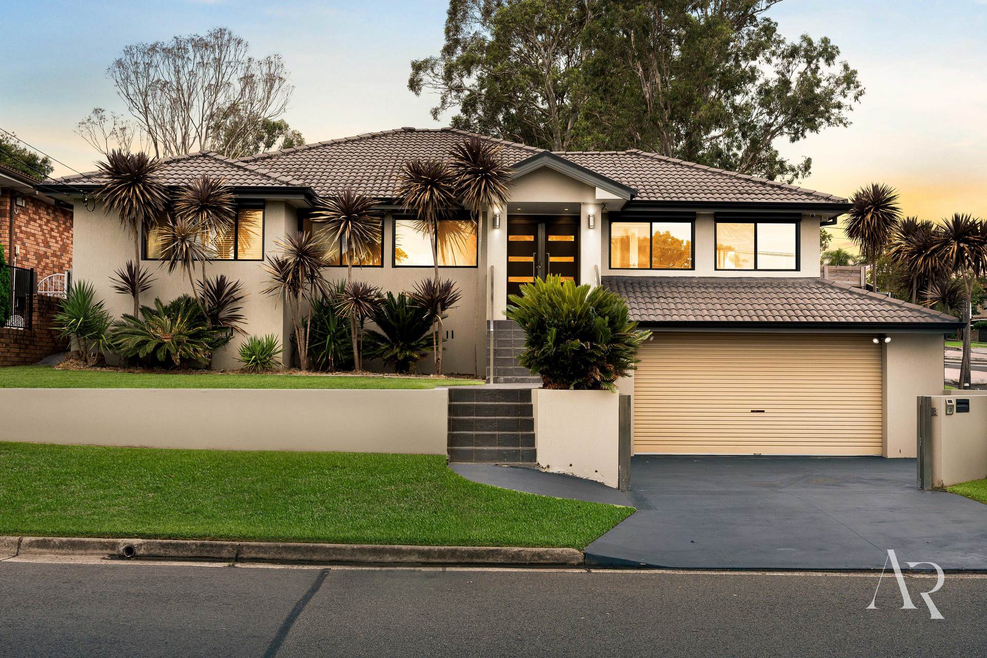 130 Flinders Road, Georges Hall, NSW 2198 - Image 1