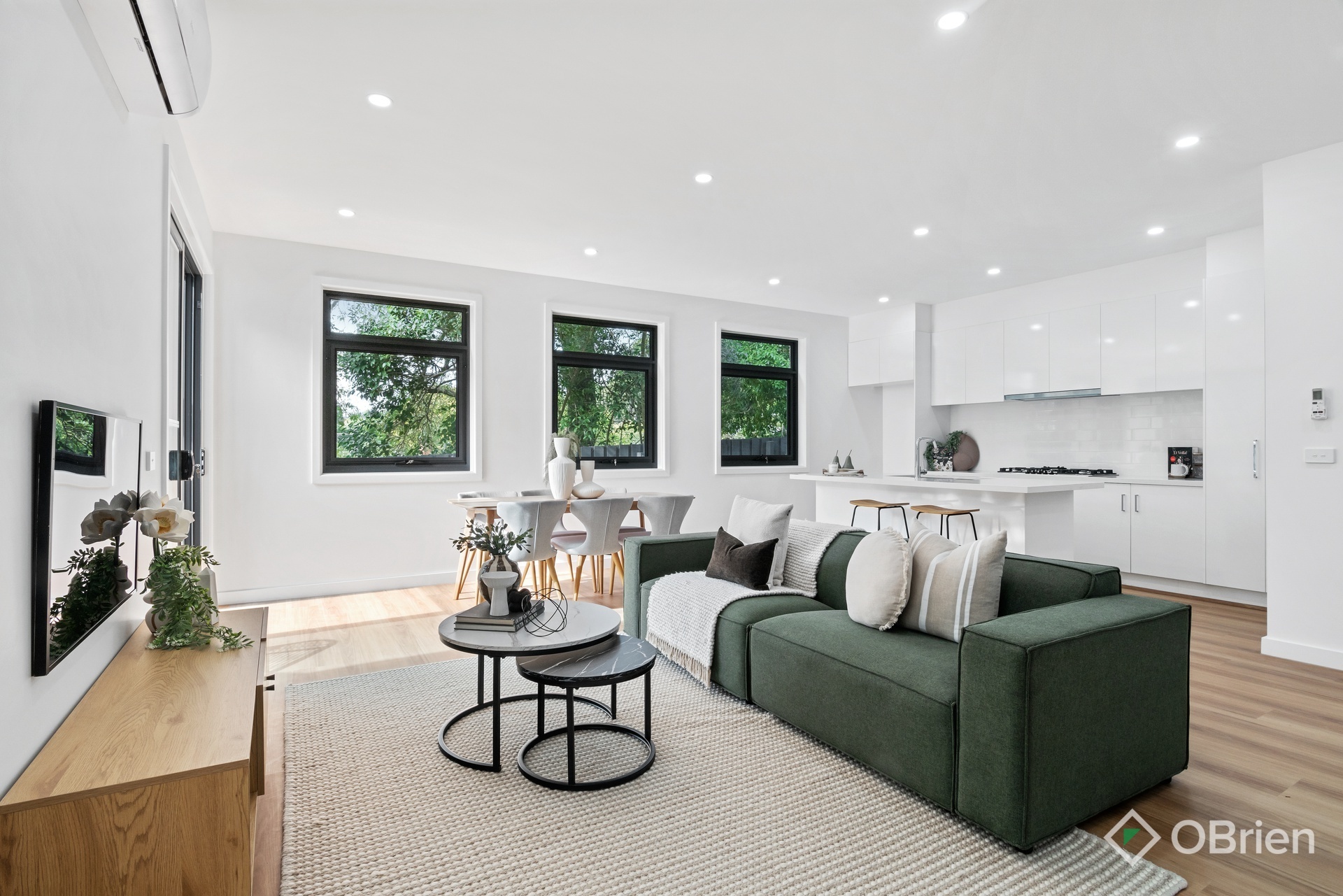 14 Terrigal Crescent, Kilsyth, Vic, 3137 - Image 1