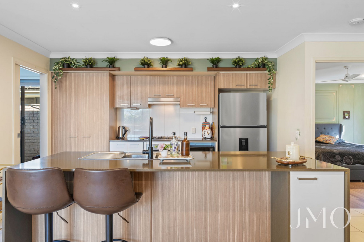 116 BROOKSIDE CIRCUIT, Ormeau QLD 4208 - Image 5