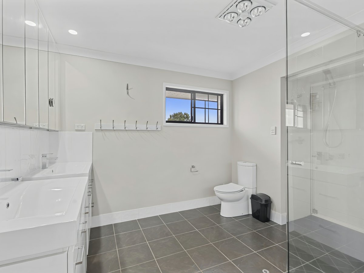 4-bedroom house at 4 Dylan Court, Sandstone Point, QLD 4511, Moreton Bay, Queensland