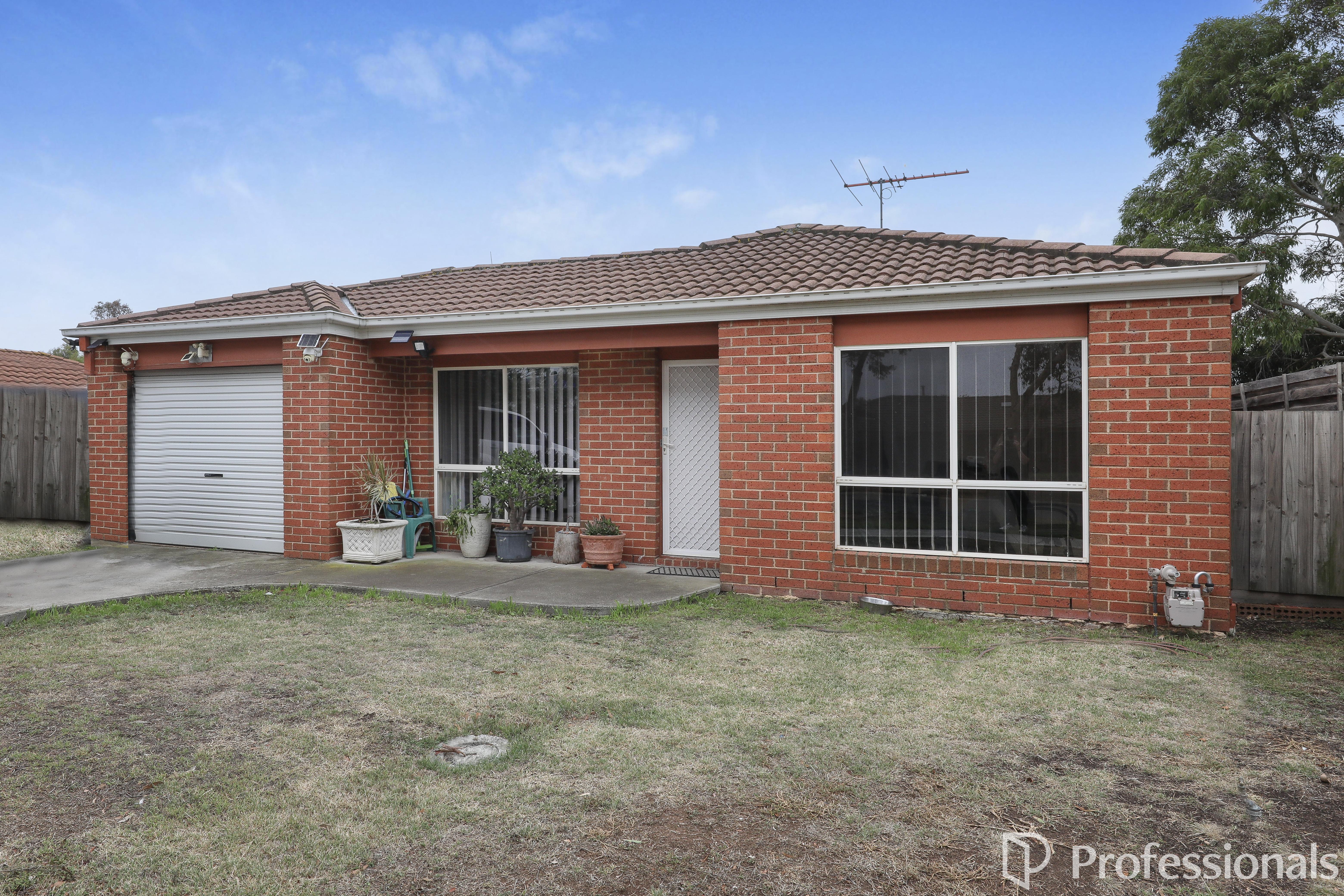 20 PHILLIP STREET, Melton South VIC 3338 - Image 10