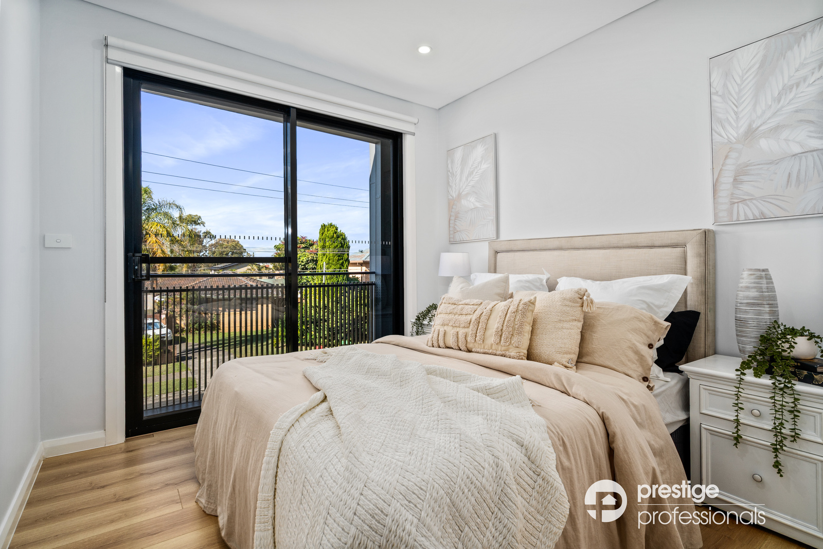 3-bedroom unit at UNIT 4 40 BUNGARRA CRESCENT, Chipping Norton NSW 2170, Liverpool, New South Wales