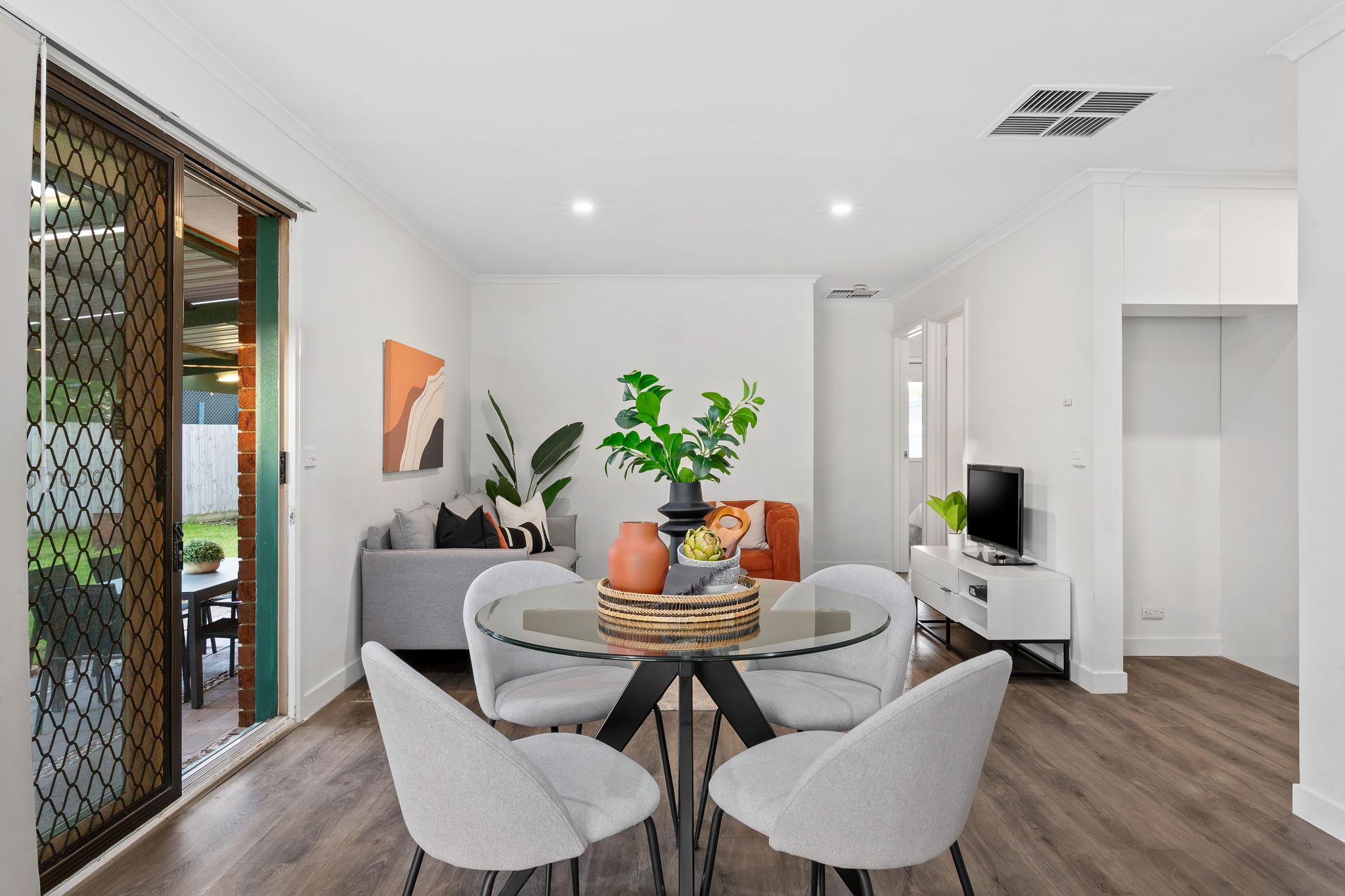 40 Pindari Avenue, Mill Park, VIC 3082 - Image 2