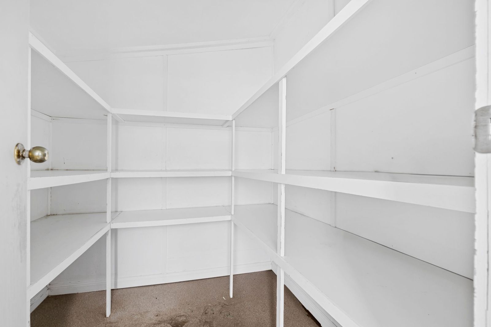 25 Hall Street, Mount Morgan, QLD 4714 - Image 5