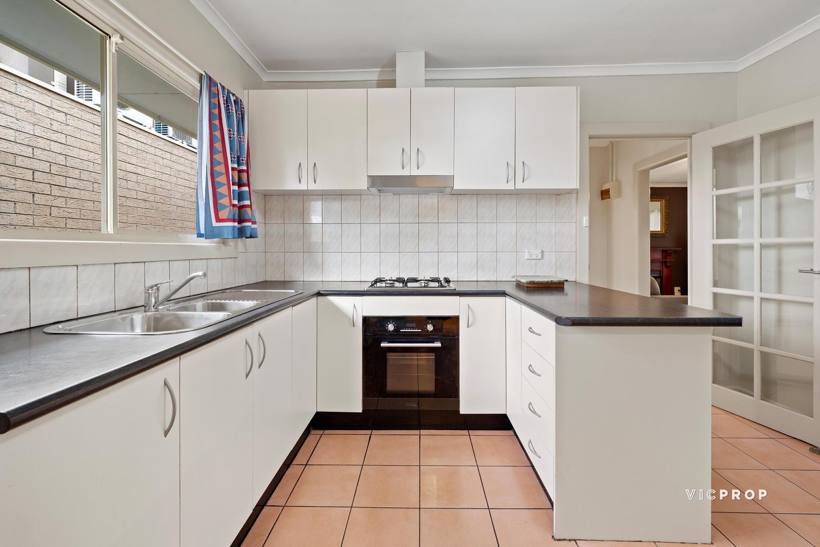 2 Skewes Street, Braybrook, VIC 3019 - Image 3
