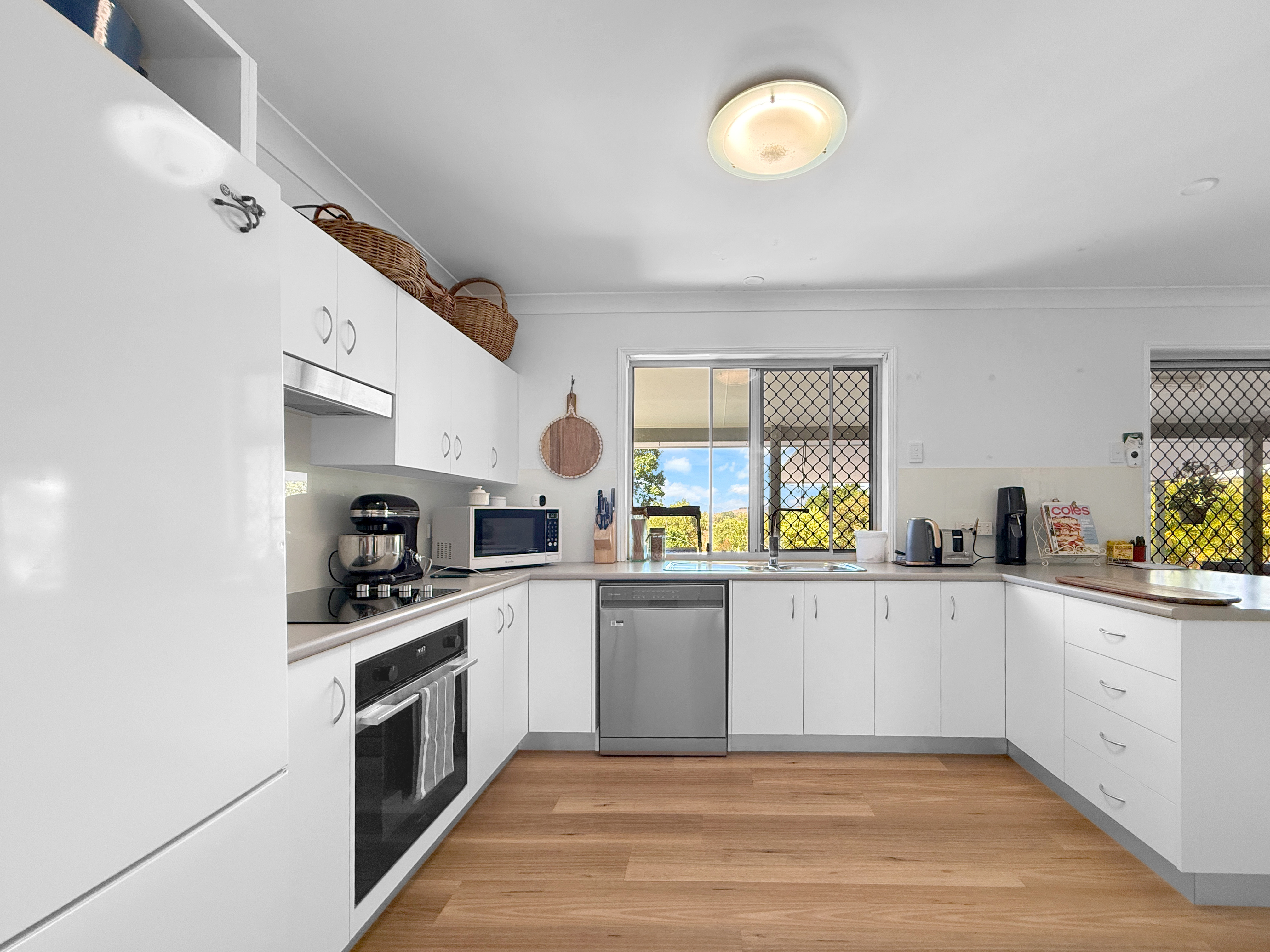 3 HERON STREET, Laidley Heights QLD 4341 - Image 2