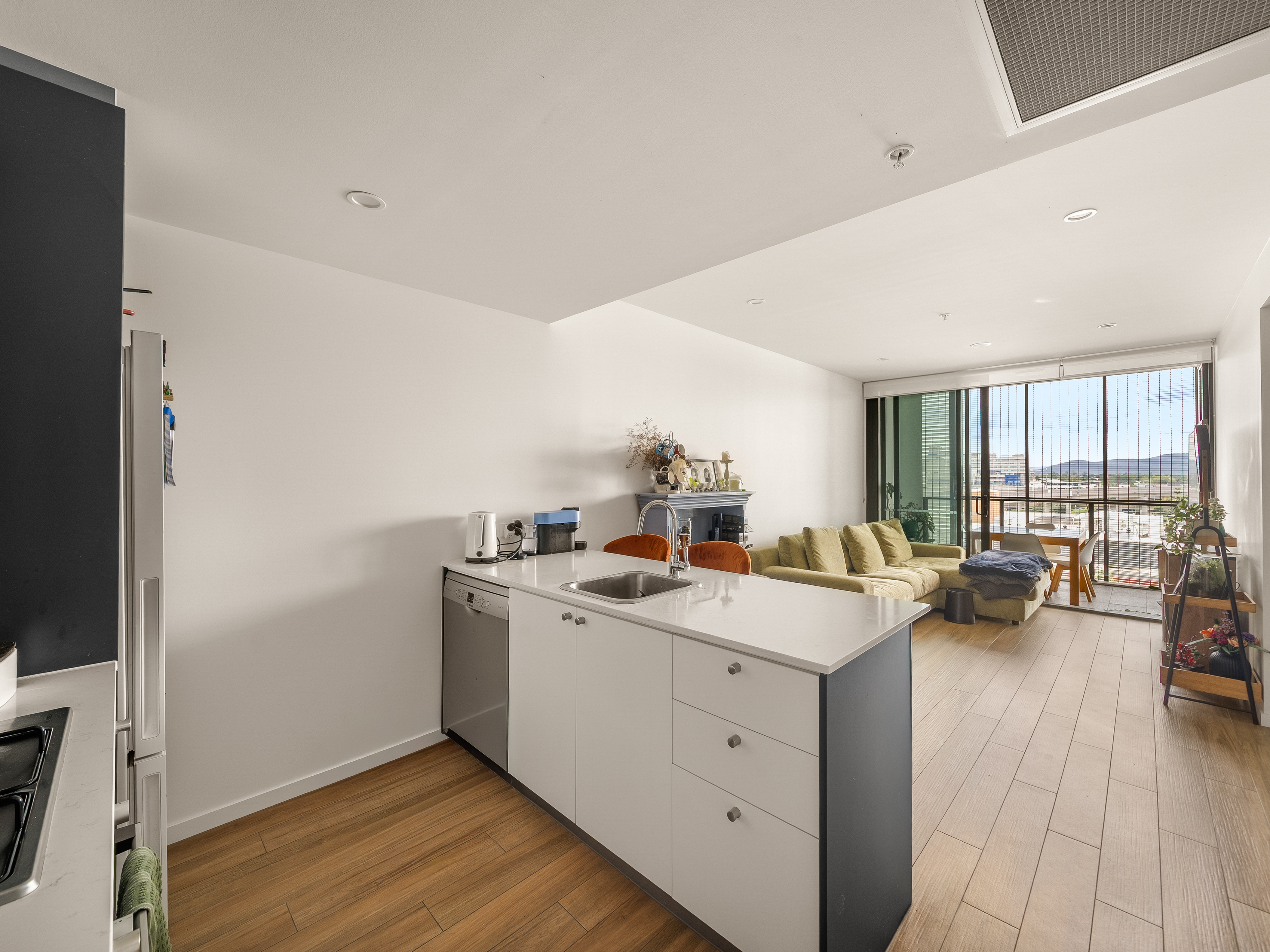 404 37 MAYNE ROAD, BOWEN HILLS QLD 4006 - Image 2