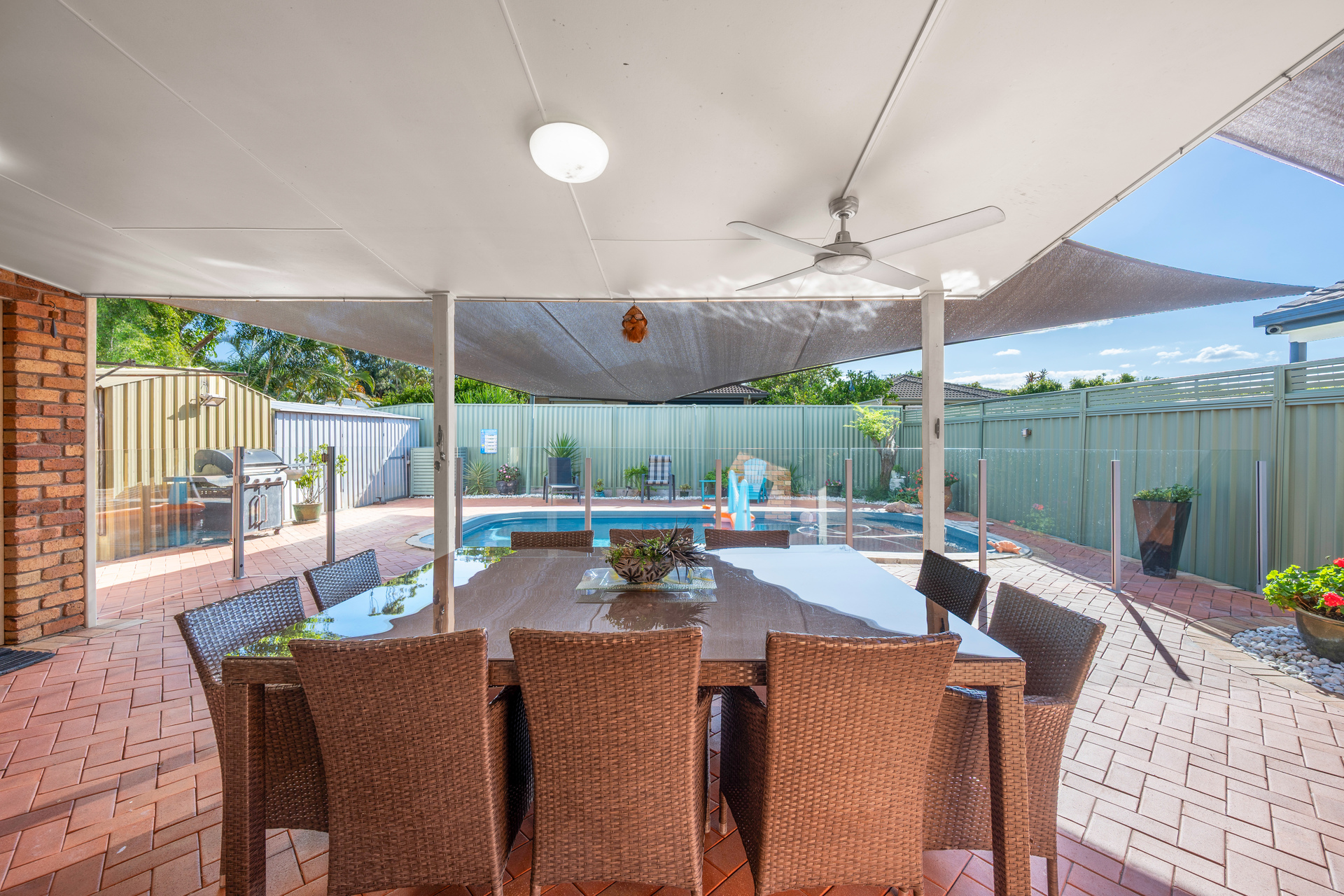 38 MORALA AVENUE, Runaway Bay QLD 4216 - Image 5