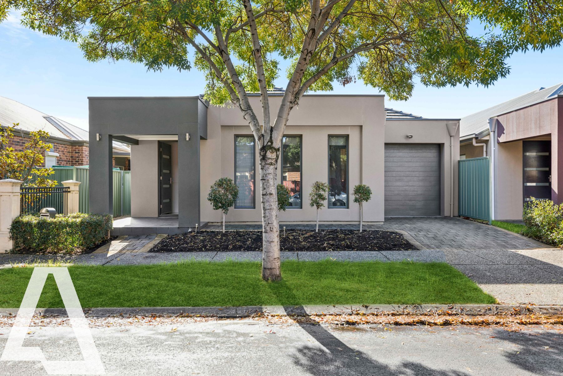 3 Shoalhaven Circuit, Mawson Lakes, SA 5095 - Image 1