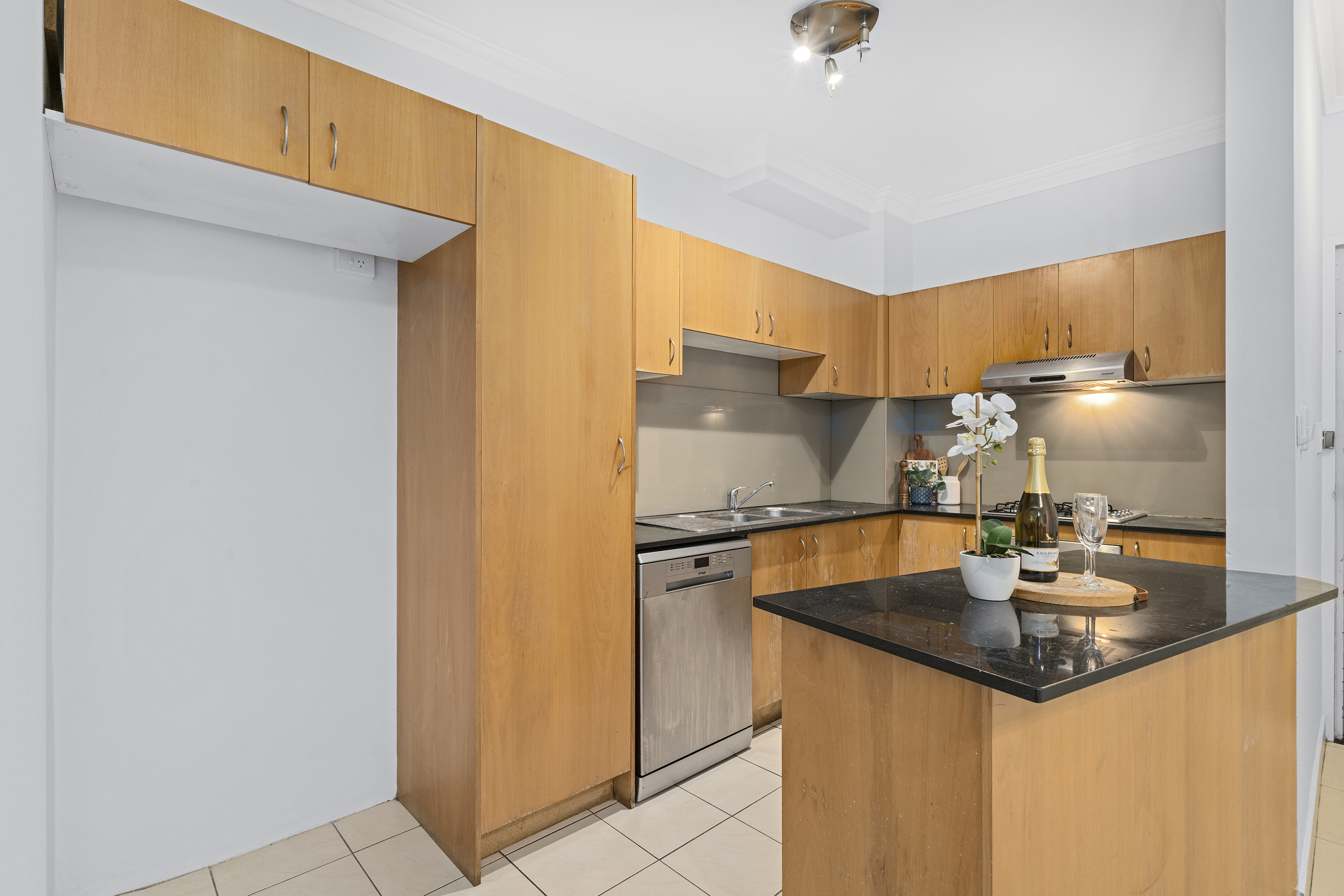 1-bedroom unit at 8 803-815 KING GEORGES ROAD, SOUTH HURSTVILLE NSW 2221, Georges River, New South Wales