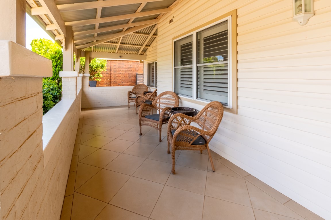 249-251 Hoskins Street, Temora, Nsw, 2666 - Image 5