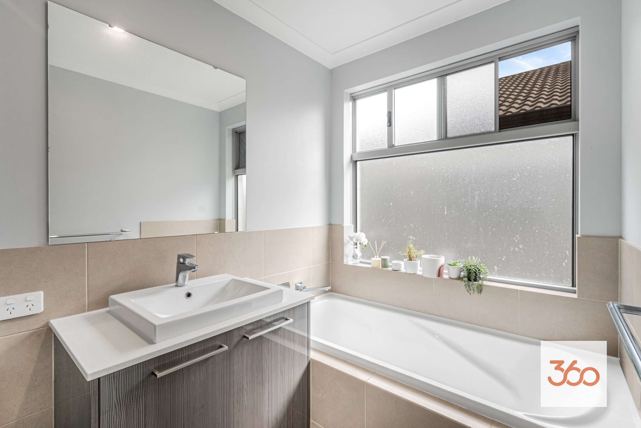 4-bedroom house at 2 WRAYSBURY ROAD, Aveley WA 6069, Swan, Western Australia