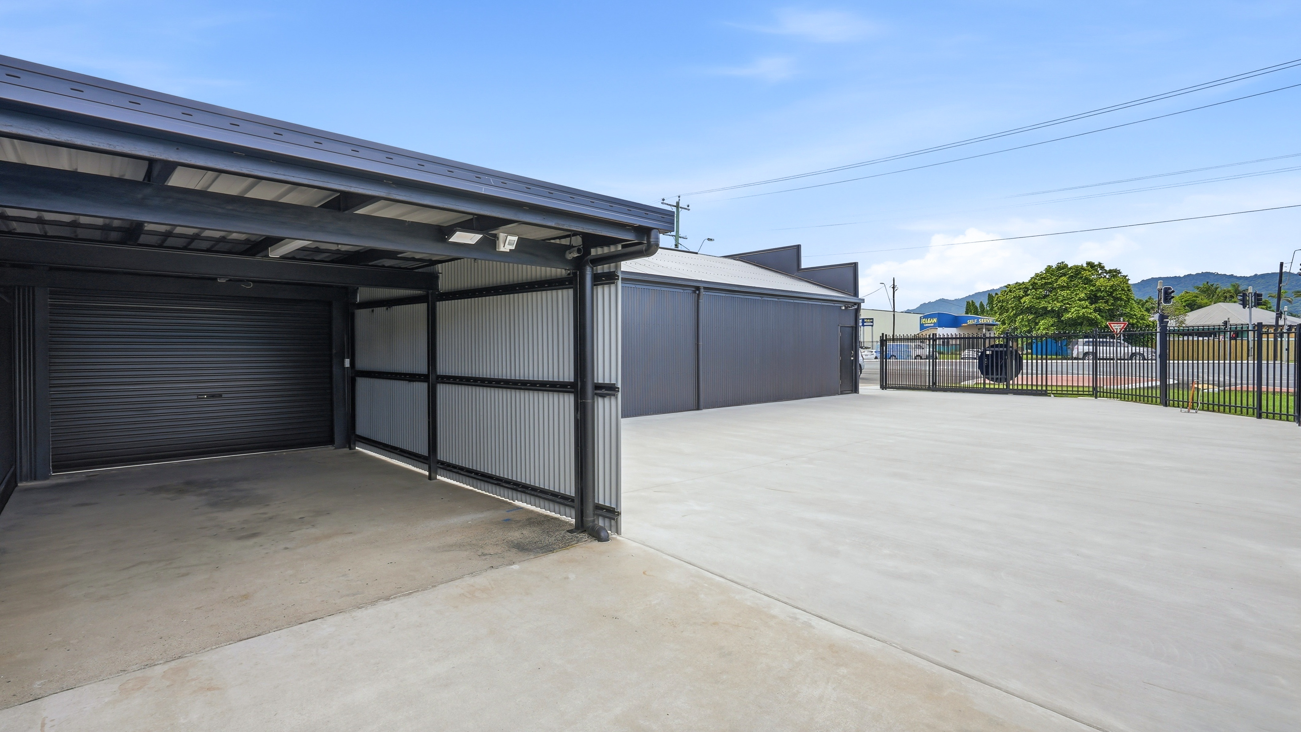 57 Anderson Street, Manunda, Qld, 4870 - Image 10