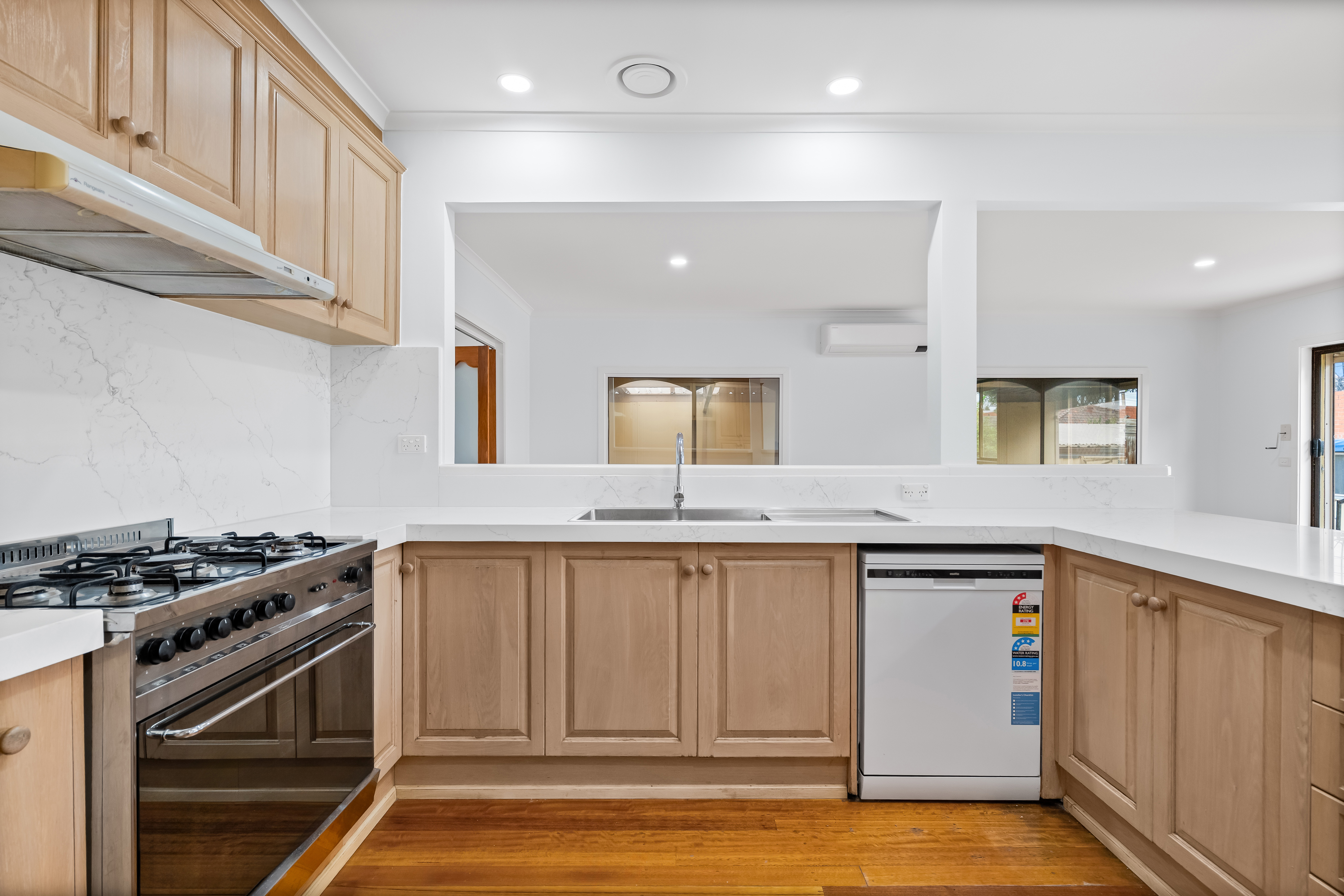 9 Baxter Court, Thomastown, VIC 3074 - Image 3