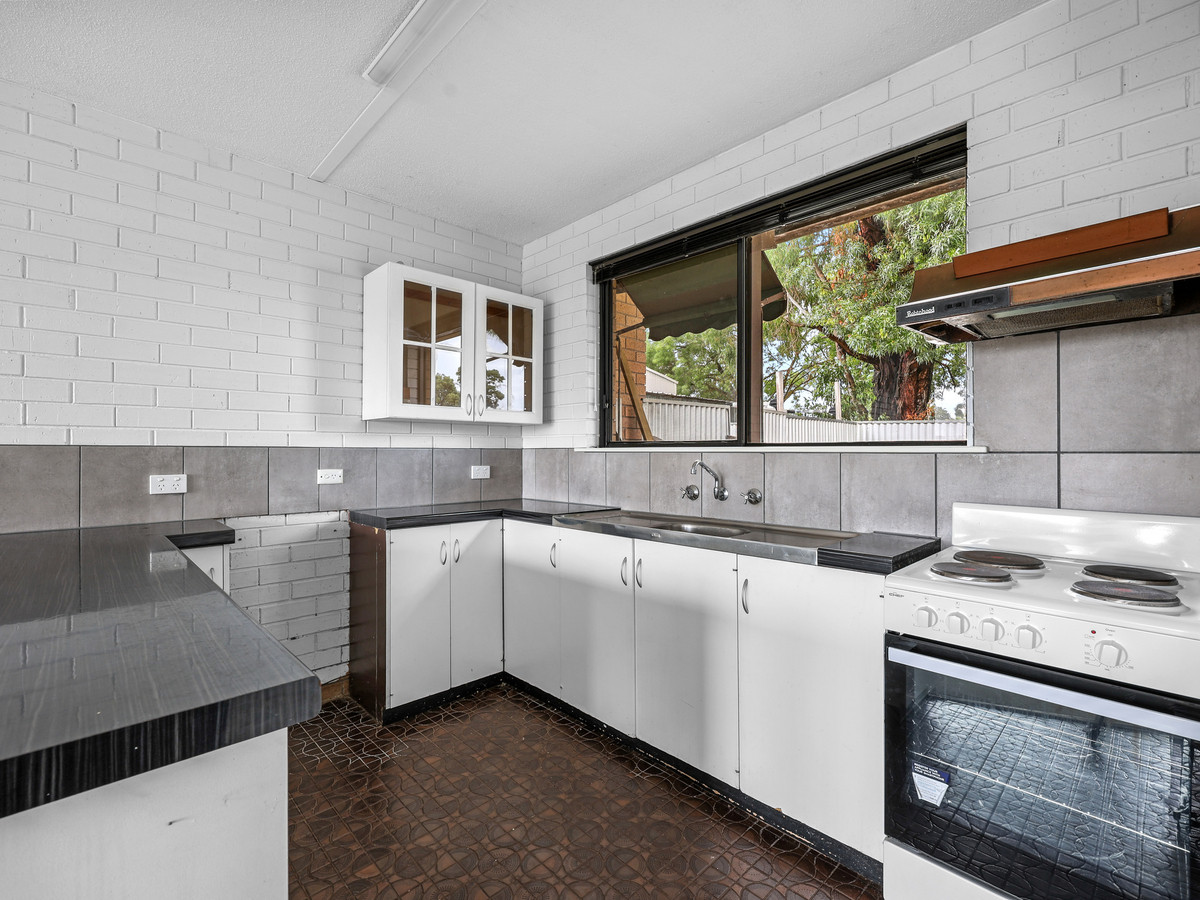 1-bedroom unit at 5 16 MT BAIMBRIDGE ROAD, HAMILTON VIC 3300, Southern Grampians, Victoria