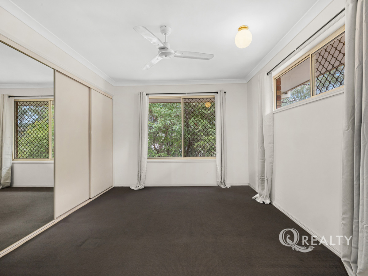11 Azure Street, Goodna, QLD 4300 - Image 5
