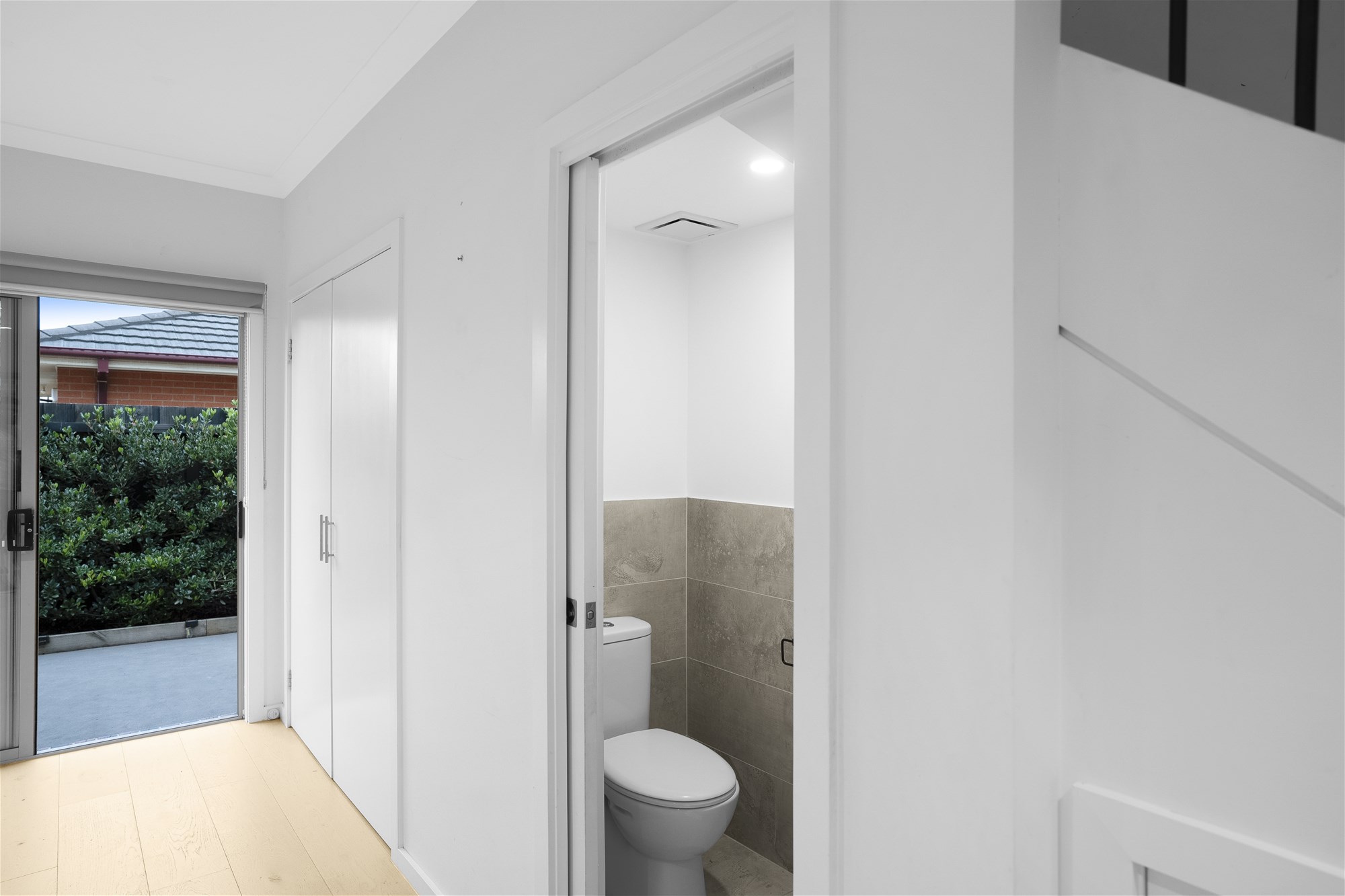 2 14 PLEASANT ROAD, THOMASTOWN VIC 3074 - Image 6