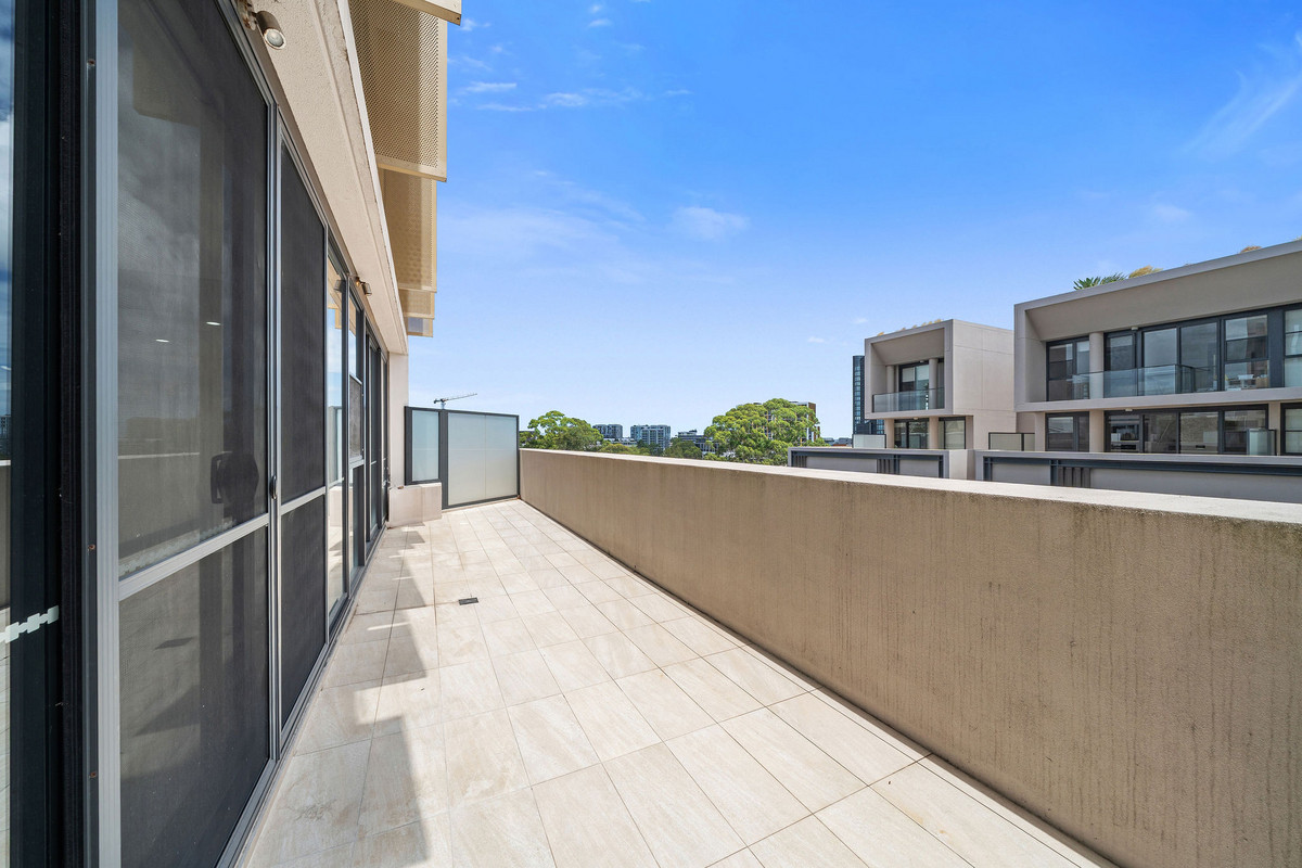 1613 8 KINGSBOROUGH WAY, ZETLAND NSW 2017 - Image 7