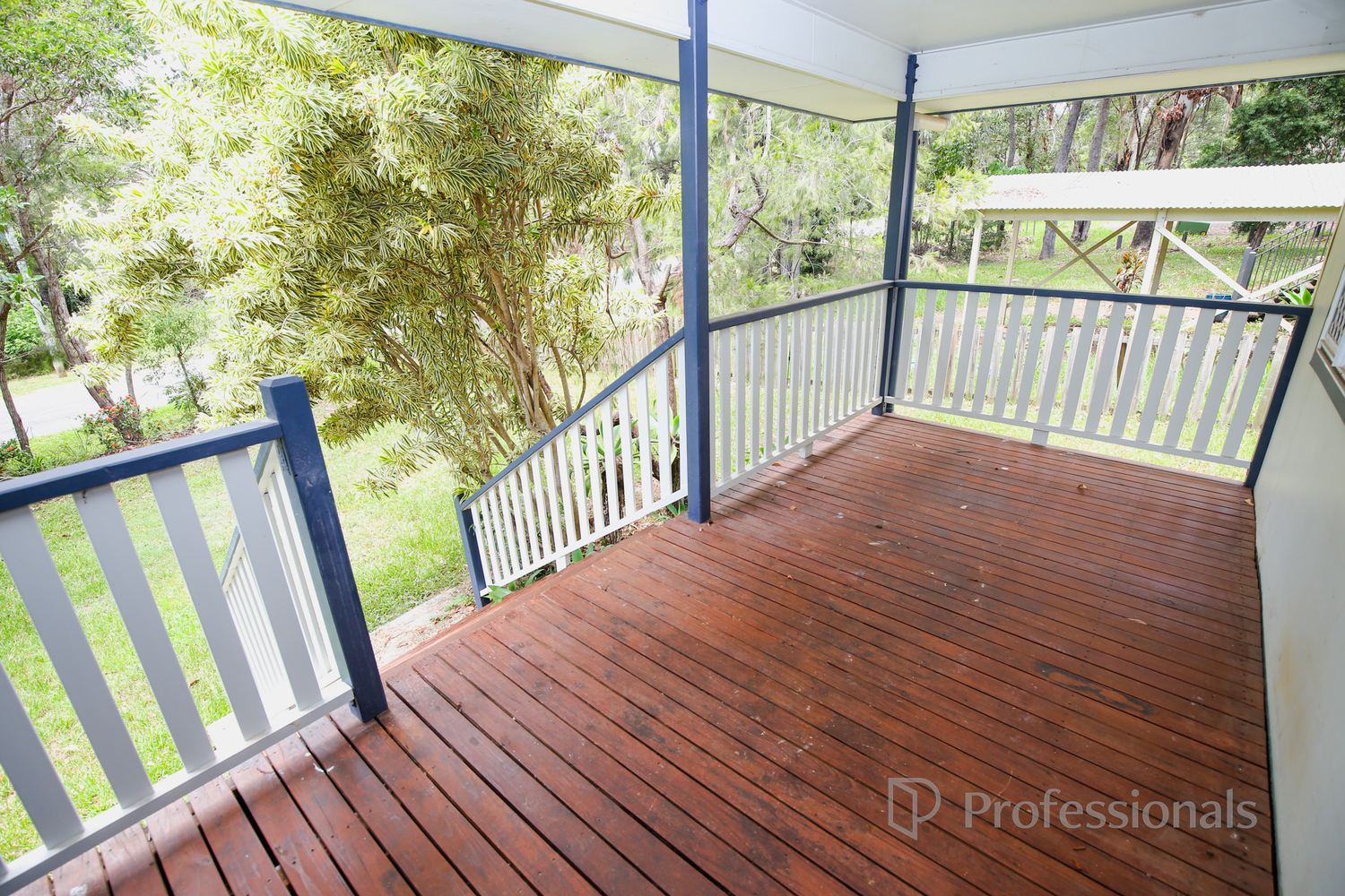 115 HIGH CENTRAL ROAD, Macleay Island QLD 4184 - Image 2