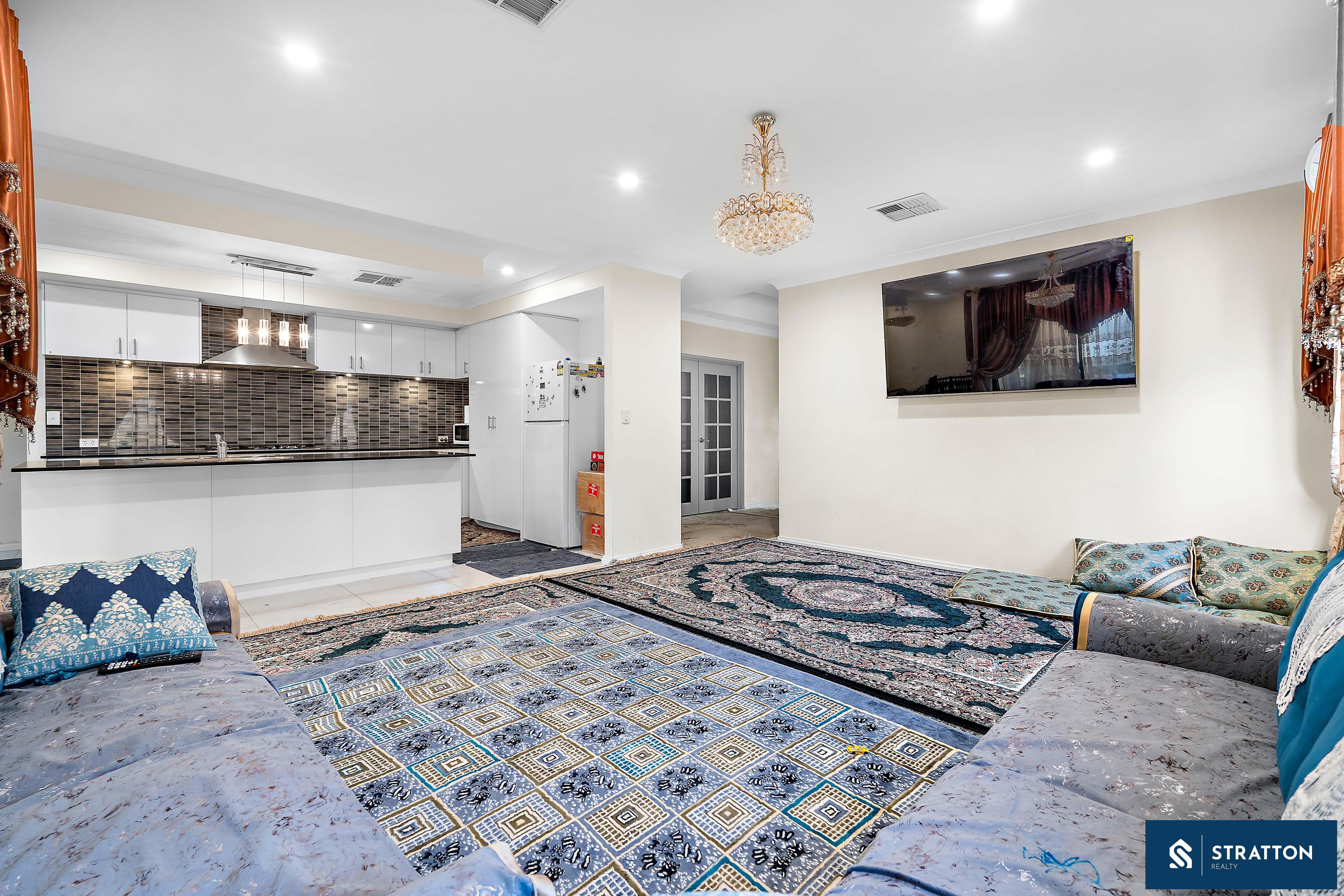 9 MARRIOTT CRESCENT, Wattle Grove WA 6107 - Image 7